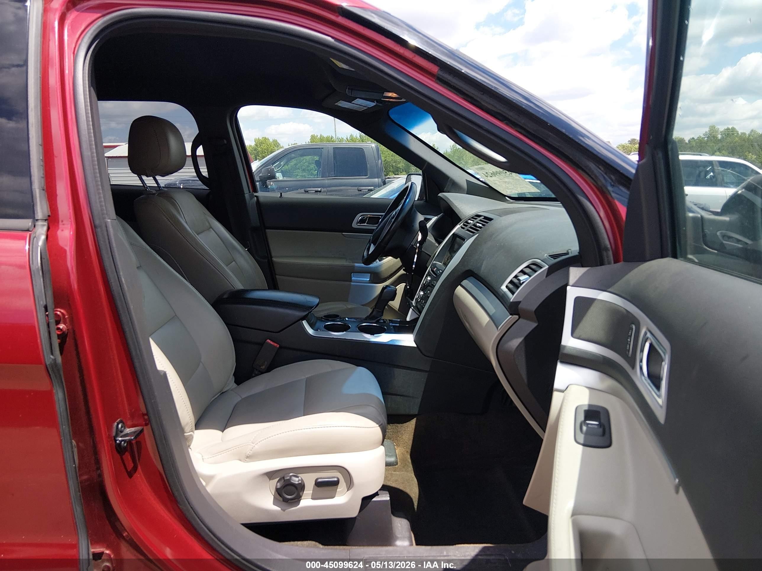 2013 Ford Explorer Xlt Red vin: 1FM5K7D87DGB97007