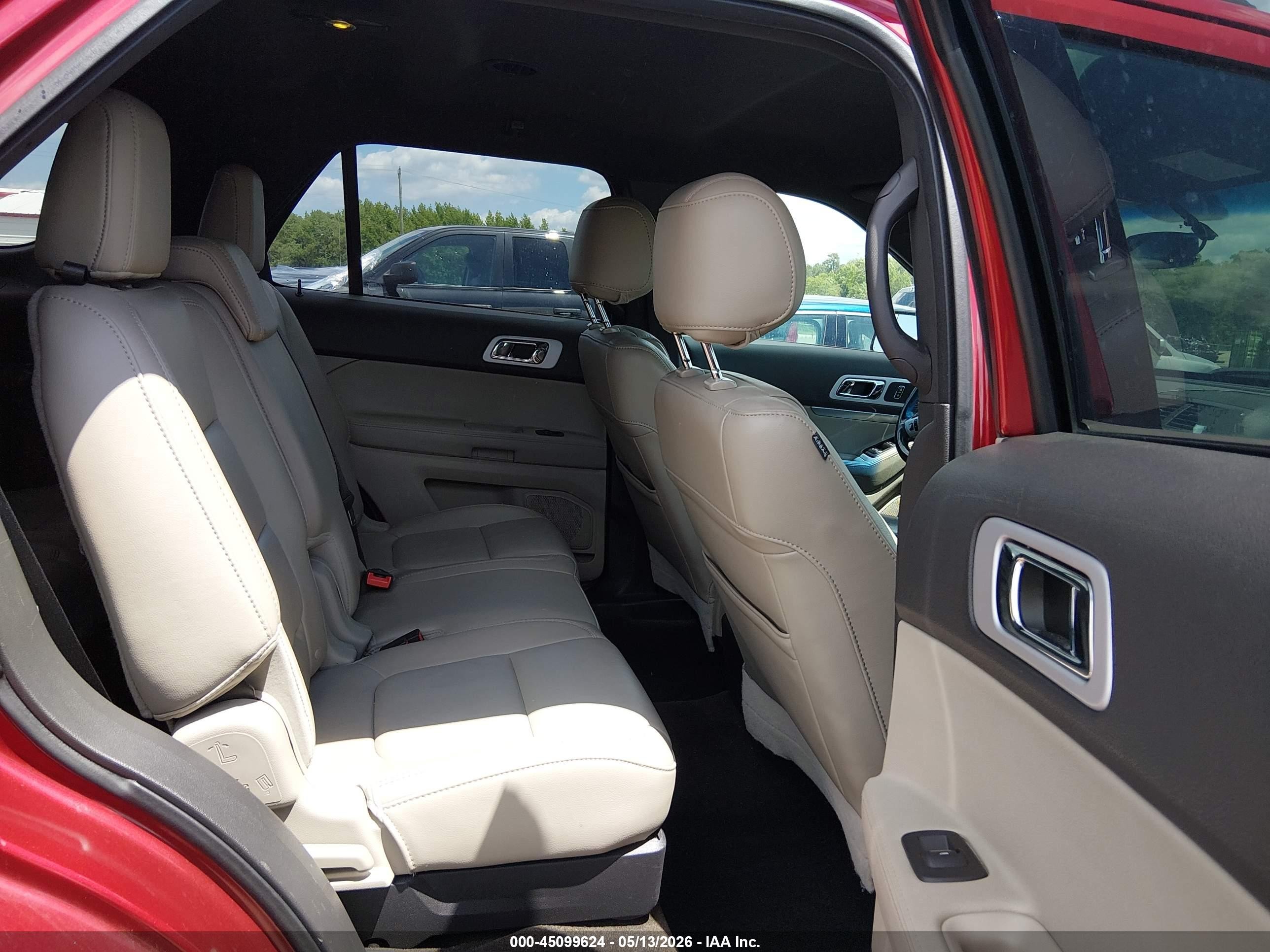 2013 Ford Explorer Xlt Red vin: 1FM5K7D87DGB97007