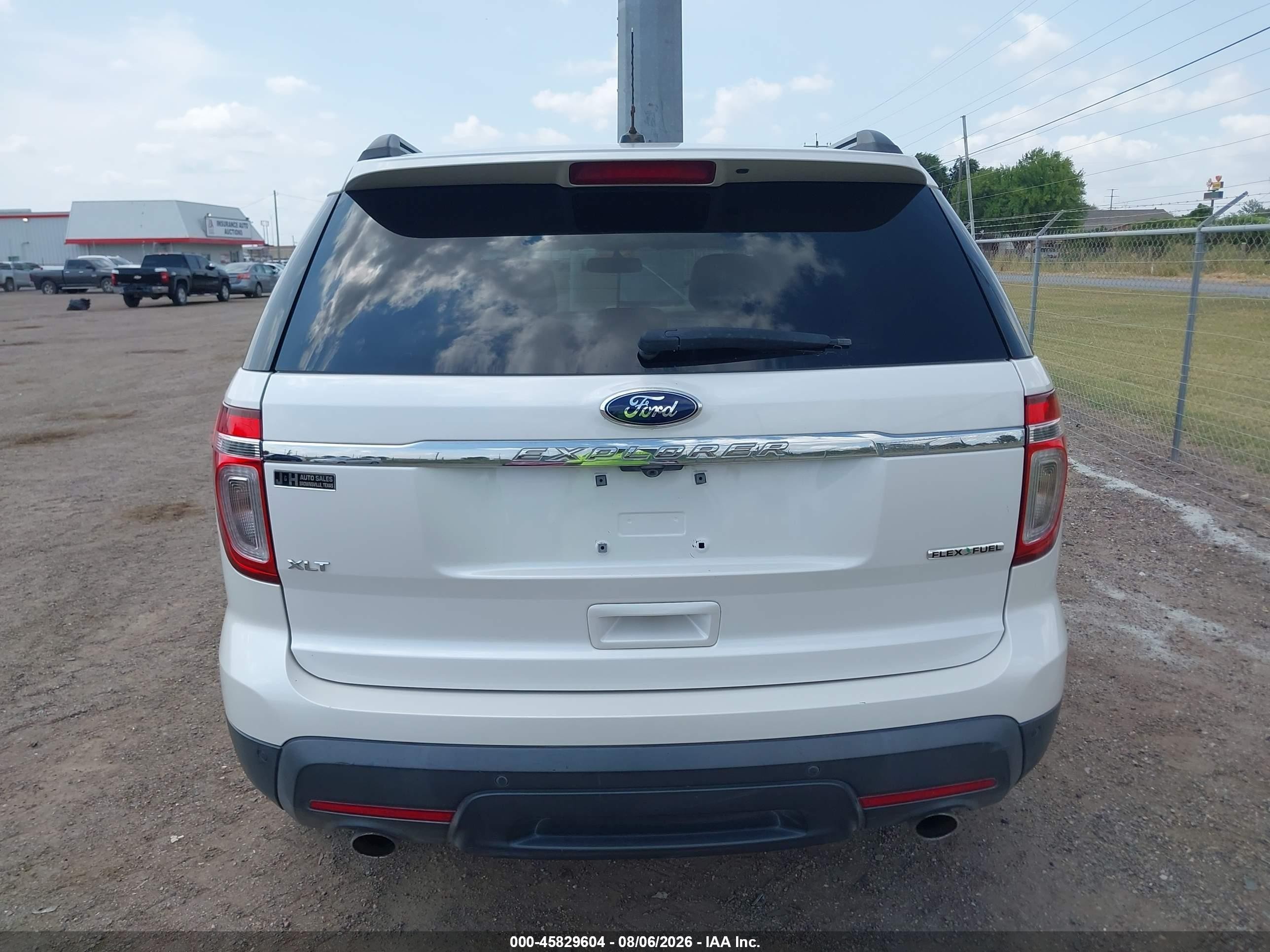 2014 Ford Explorer Xlt Белый vin: 1FM5K7D87EGA27277