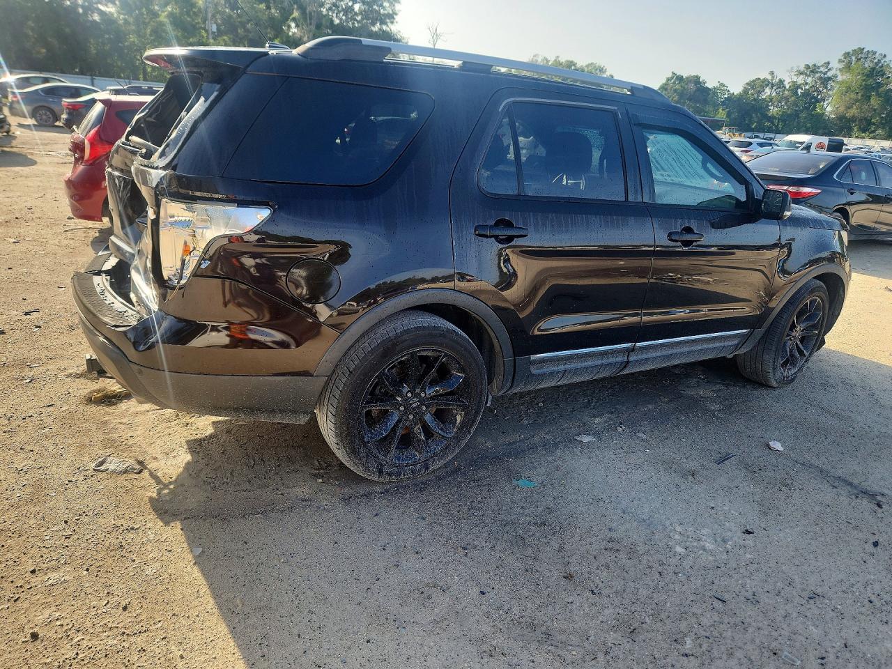 2014 Ford Explorer Xlt Black vin: 1FM5K7D87EGC10520