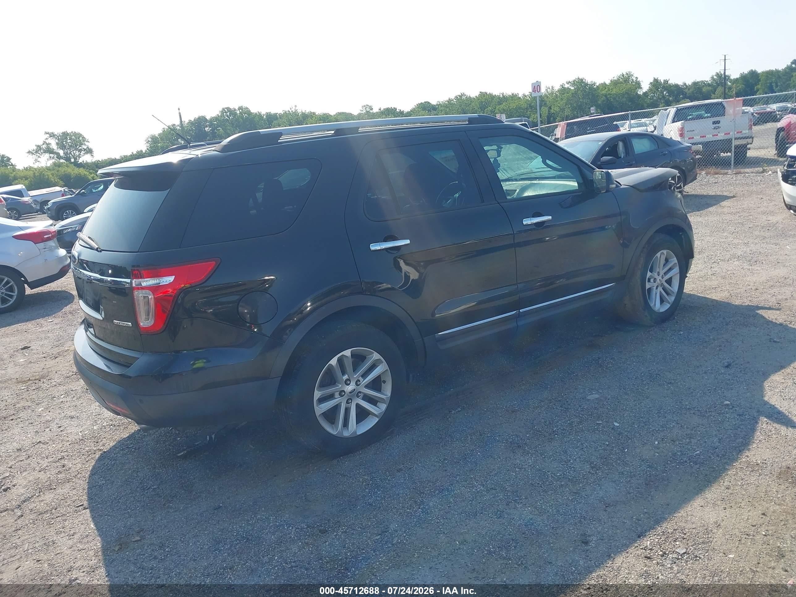 2014 Ford Explorer Xlt Black vin: 1FM5K7D87EGC55473