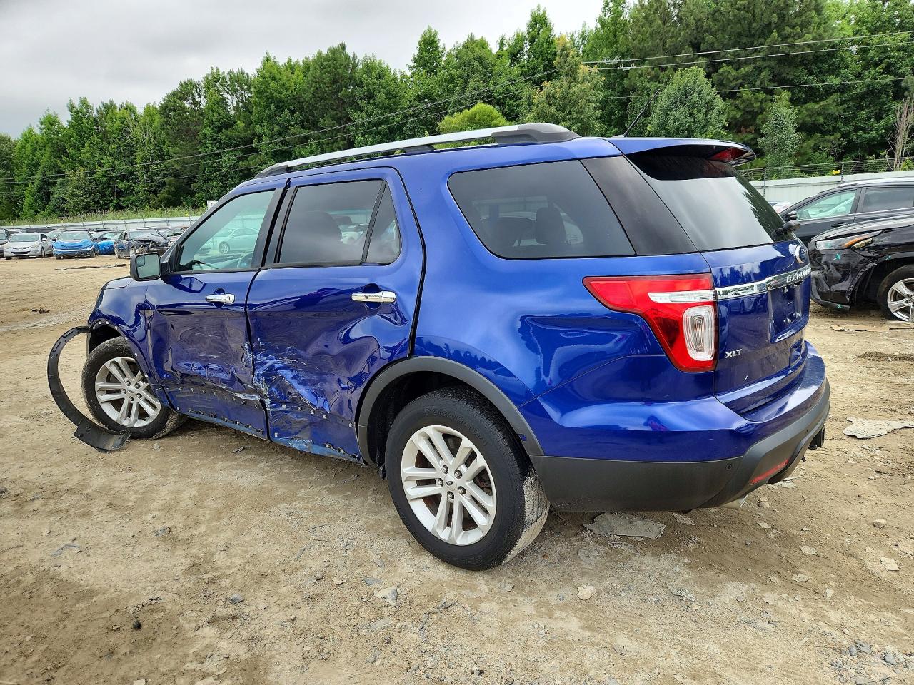 2015 Ford Explorer Xlt Blue vin: 1FM5K7D87FGA51841