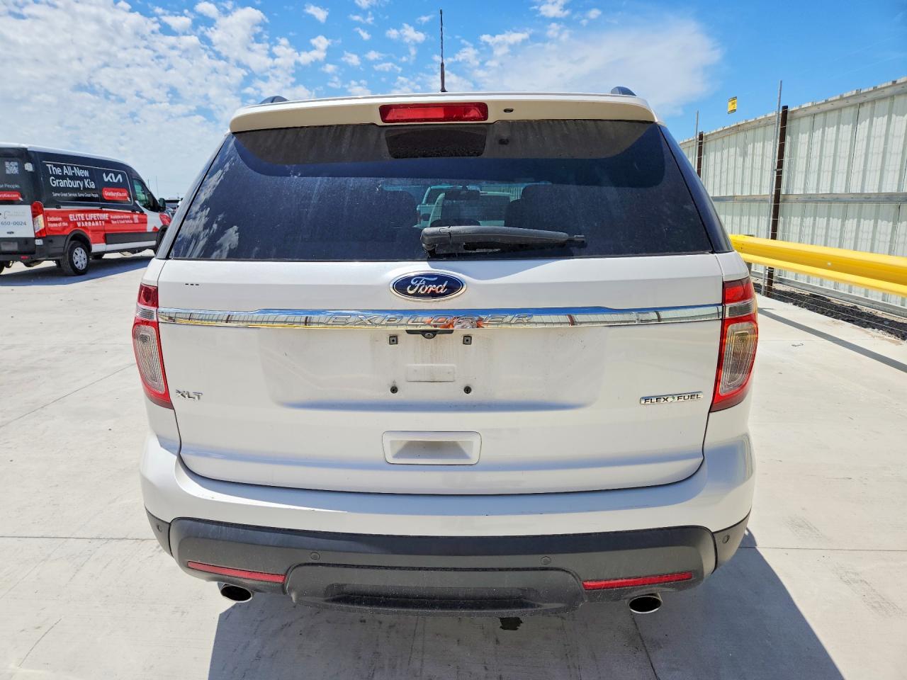 2015 Ford Explorer Xlt White vin: 1FM5K7D87FGC37296