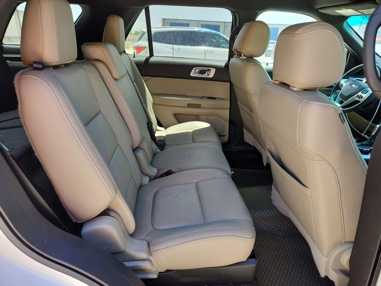 2015 Ford Explorer Xlt White vin: 1FM5K7D87FGC37296