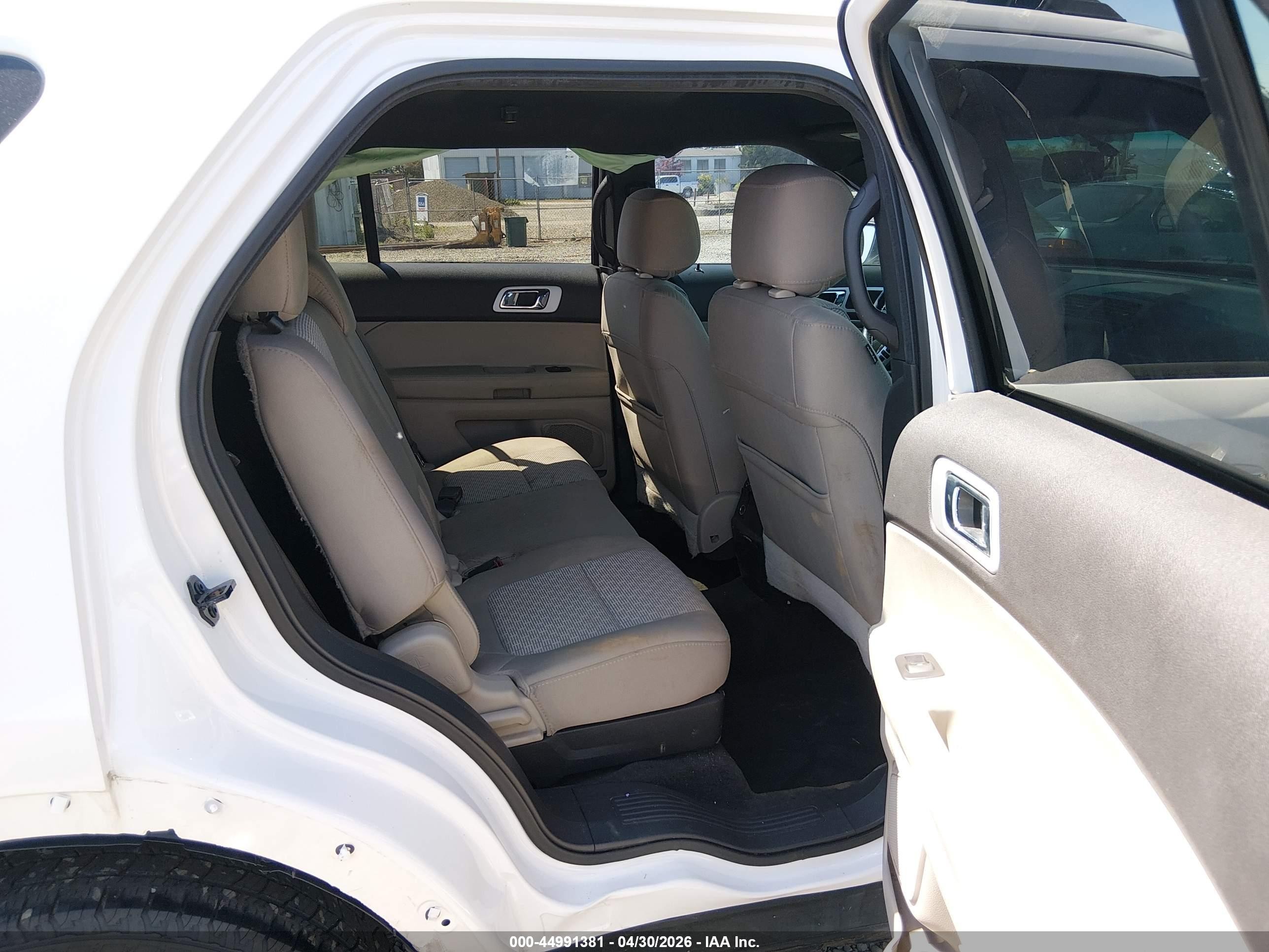 2015 Ford Explorer Xlt White vin: 1FM5K7D87FGC39775
