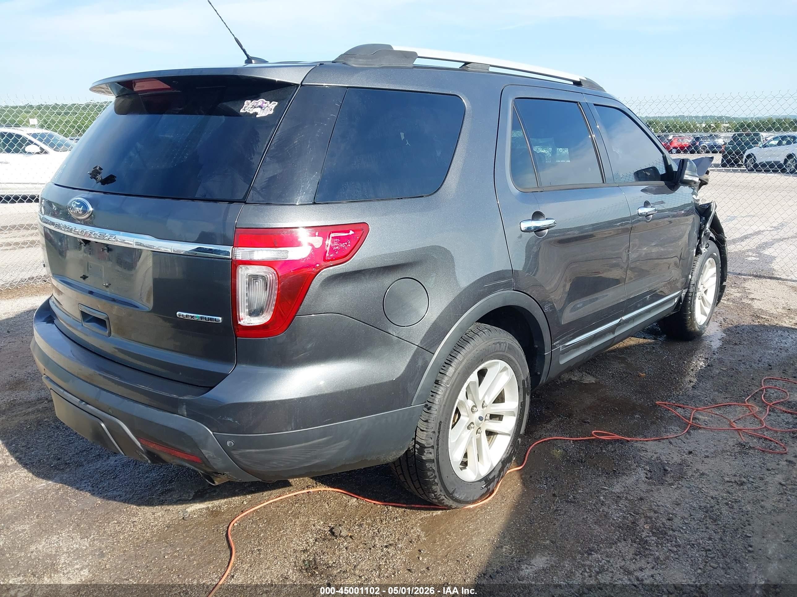 2015 Ford Explorer Xlt Gray vin: 1FM5K7D87FGC45754