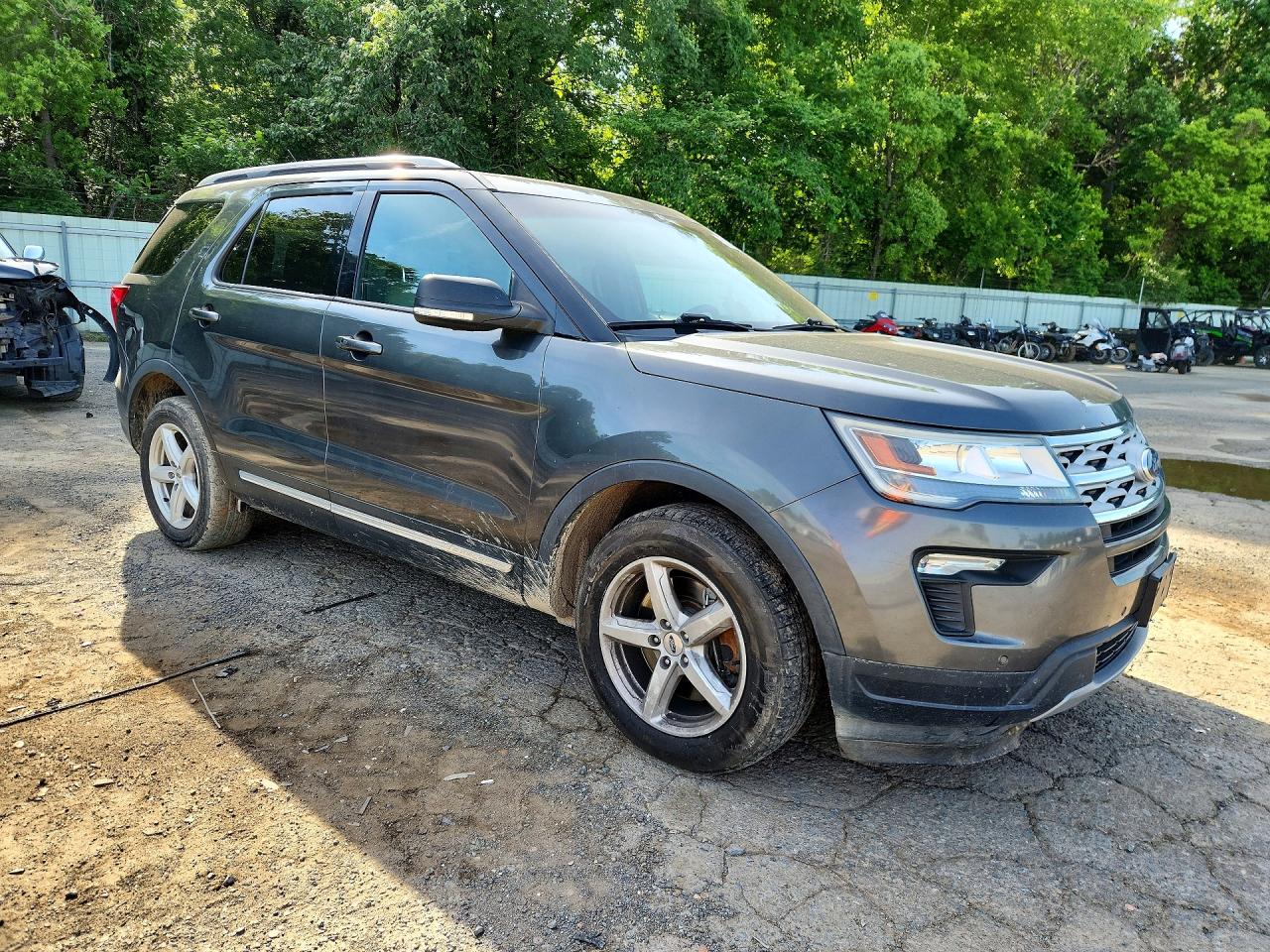 2019 Ford Explorer Xlt Gray vin: 1FM5K7D87KGA92982