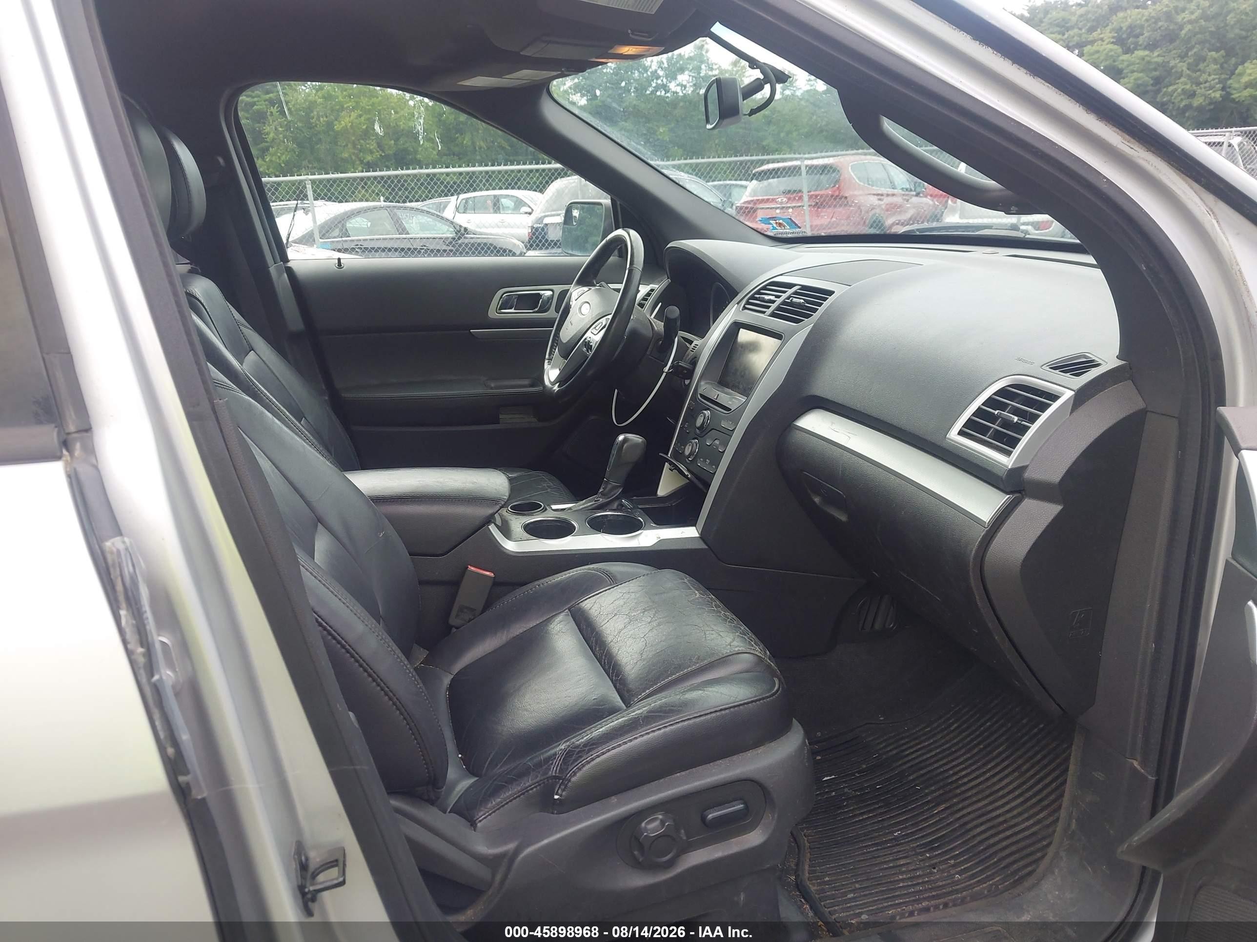2013 Ford Explorer Xlt Silver vin: 1FM5K7D88DGA73683
