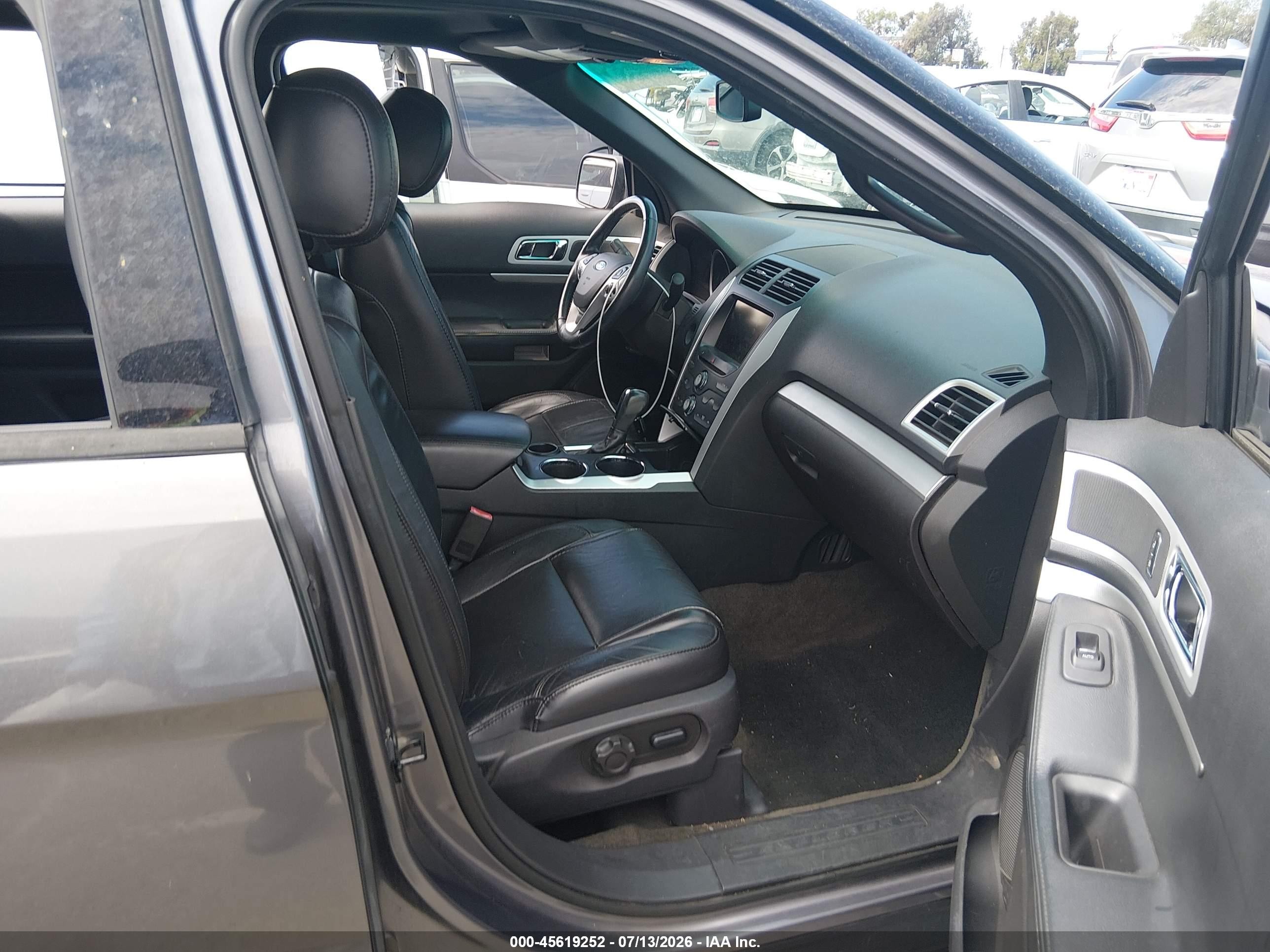 2013 Ford Explorer Xlt Gray vin: 1FM5K7D88DGC91011