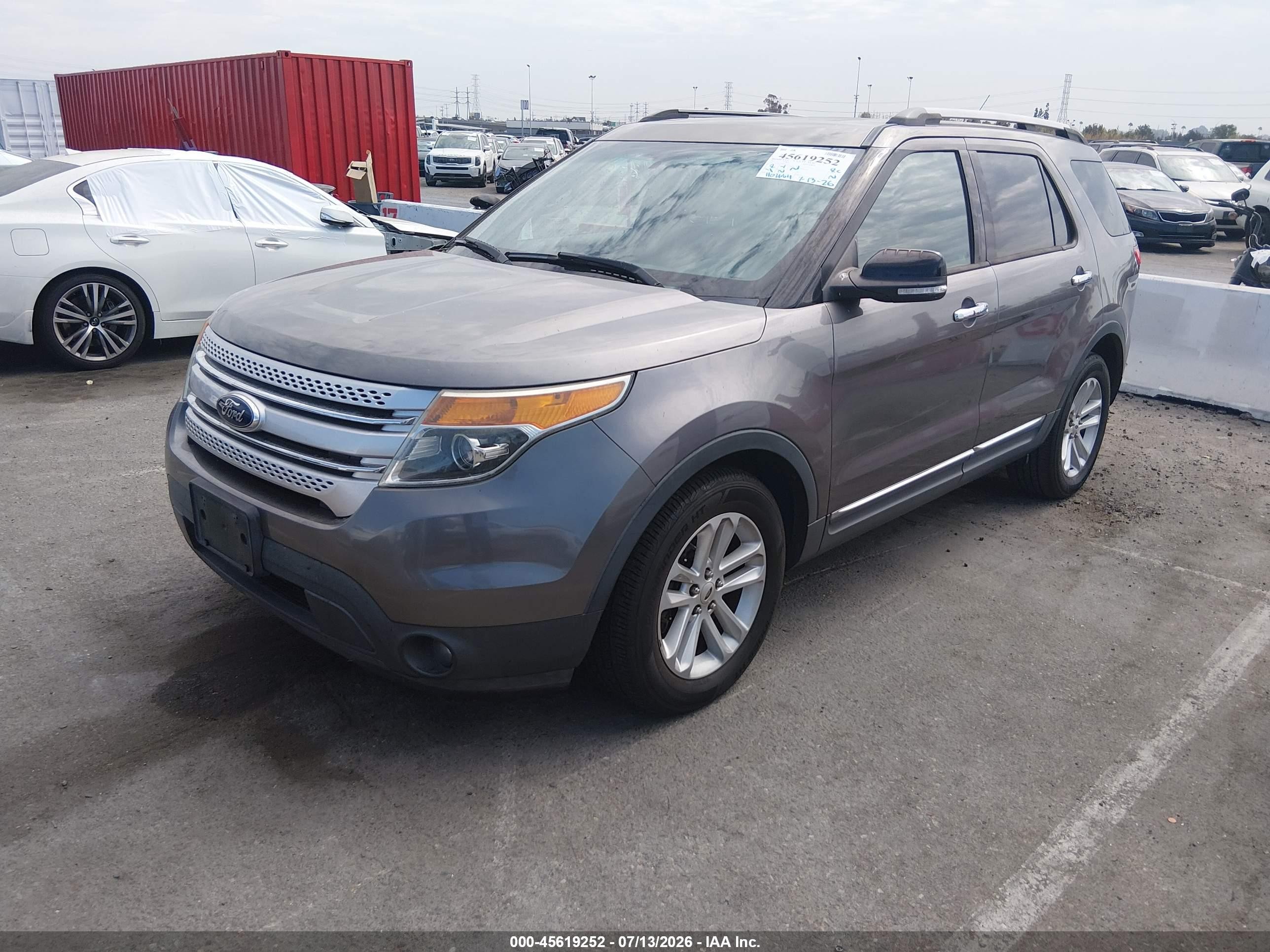 2013 Ford Explorer Xlt Gray vin: 1FM5K7D88DGC91011