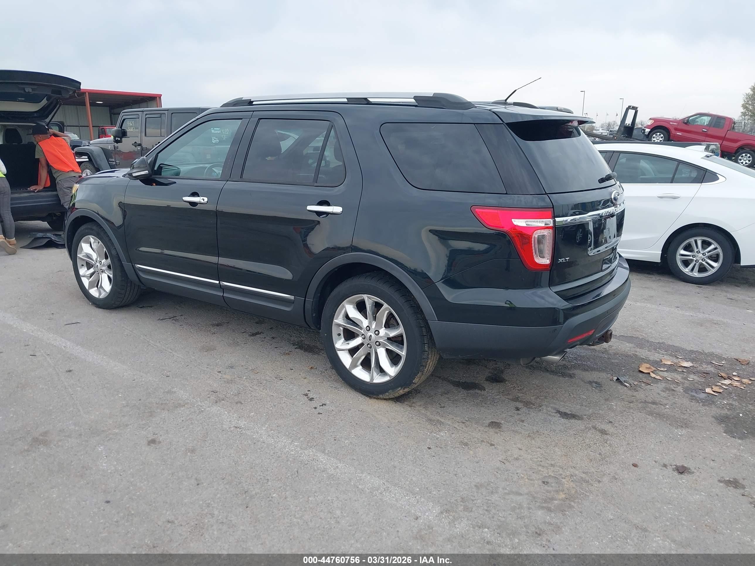 2014 Ford Explorer Xlt Черный vin: 1FM5K7D88EGA07247