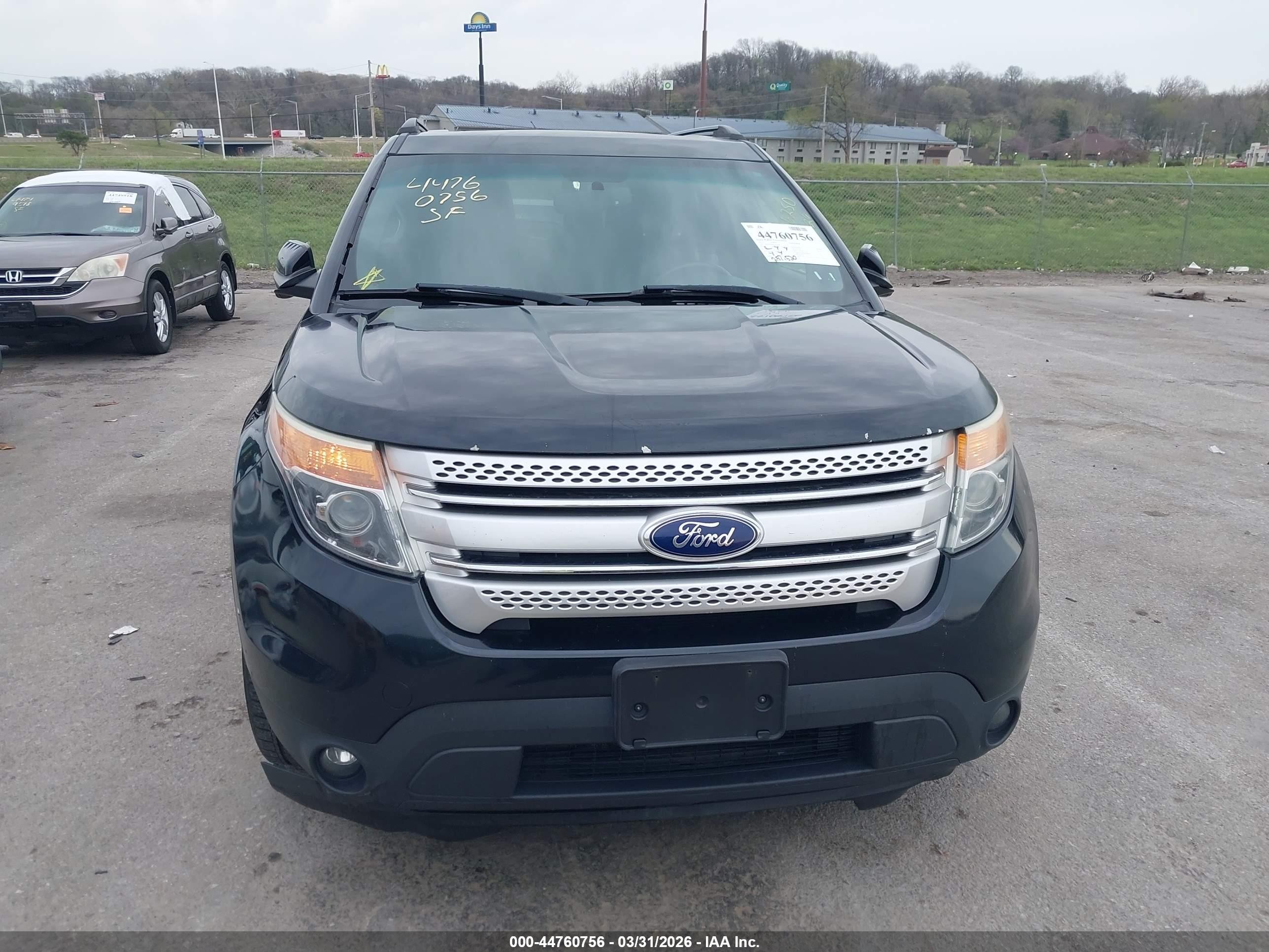 2014 Ford Explorer Xlt Черный vin: 1FM5K7D88EGA07247