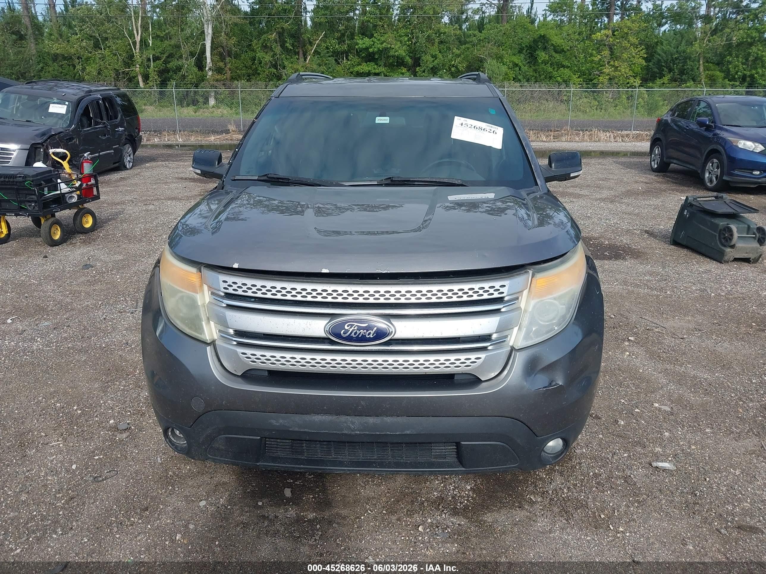 2014 Ford Explorer Xlt Серый vin: 1FM5K7D88EGB33348
