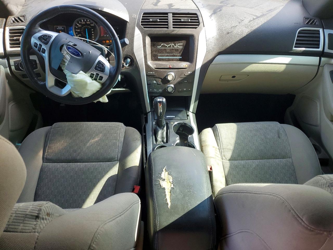 2014 Ford Explorer Xlt Silver vin: 1FM5K7D88EGC24037