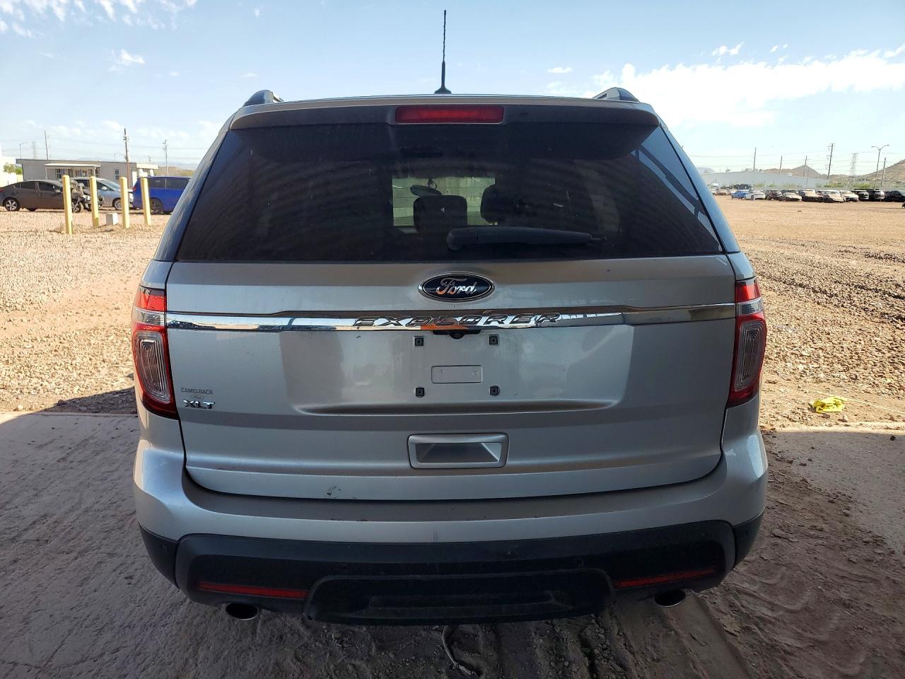 2014 Ford Explorer Xlt Silver vin: 1FM5K7D88EGC24037