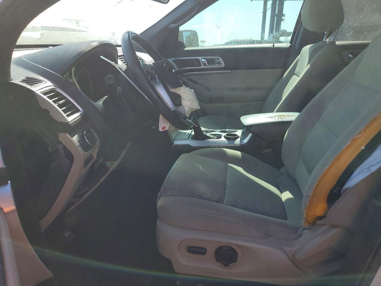 2014 Ford Explorer Xlt Silver vin: 1FM5K7D88EGC24037