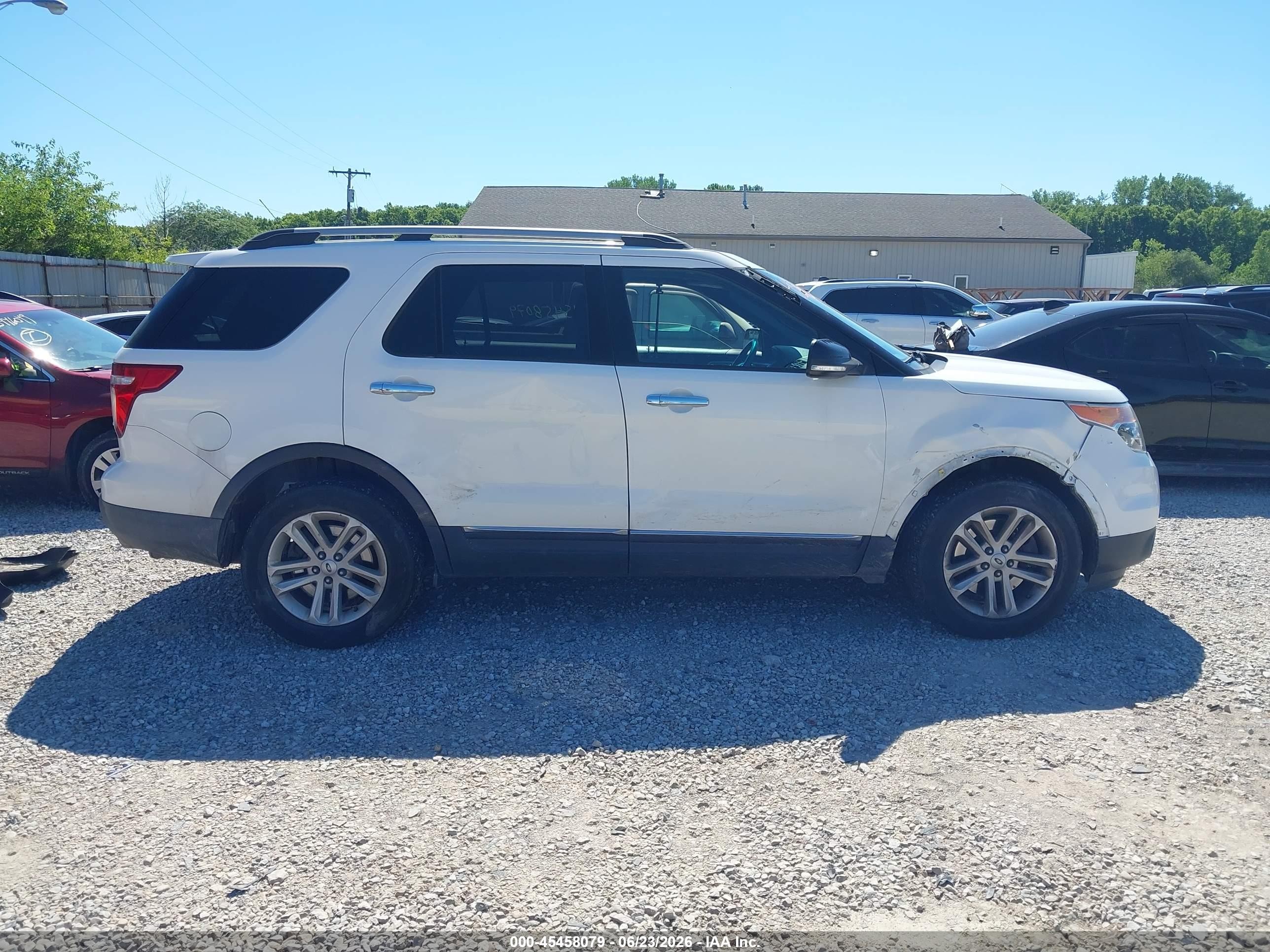 2015 Ford Explorer Xlt White vin: 1FM5K7D88FGA62881