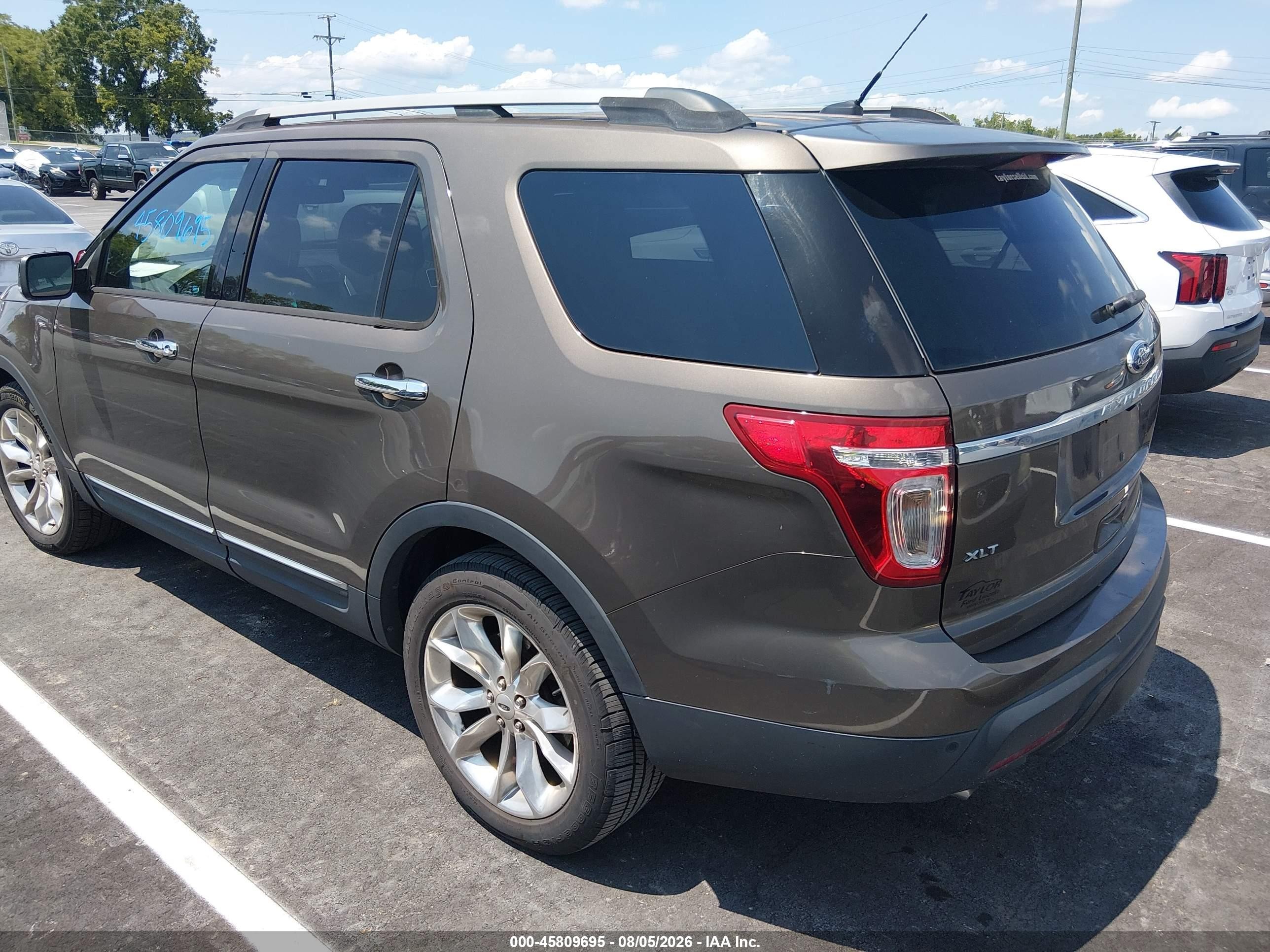 2015 Ford Explorer Xlt Brown vin: 1FM5K7D88FGA75145