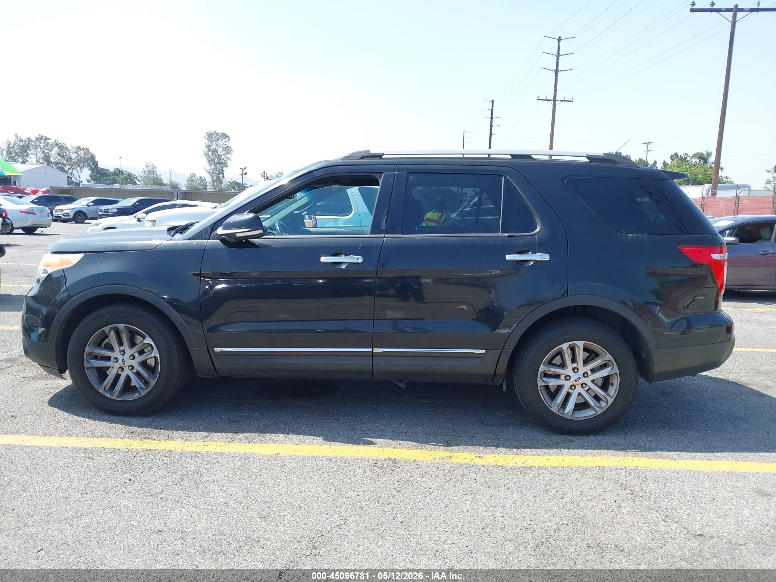 2015 Ford Explorer Xlt Черный vin: 1FM5K7D88FGB67906