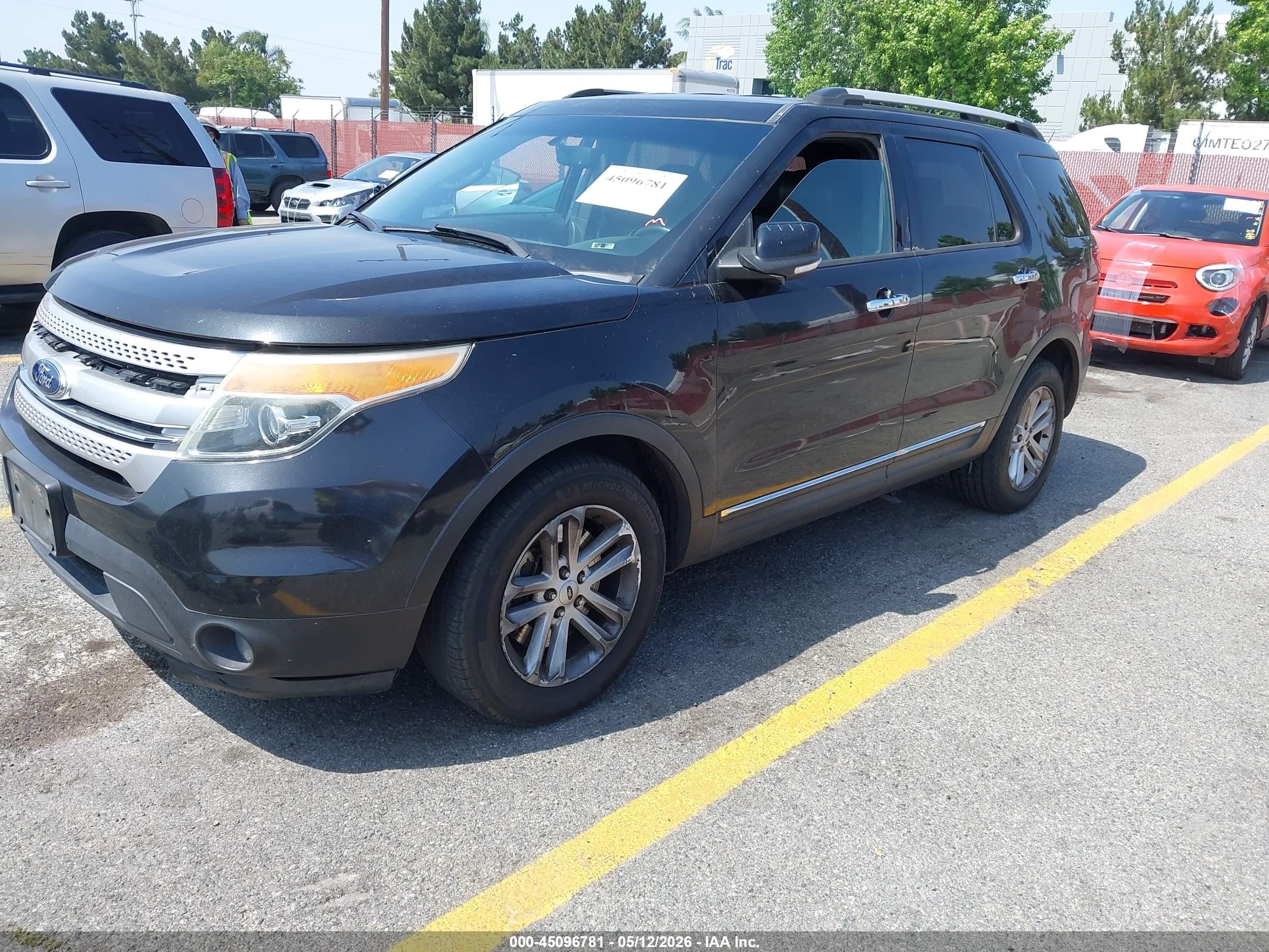 2015 Ford Explorer Xlt Черный vin: 1FM5K7D88FGB67906