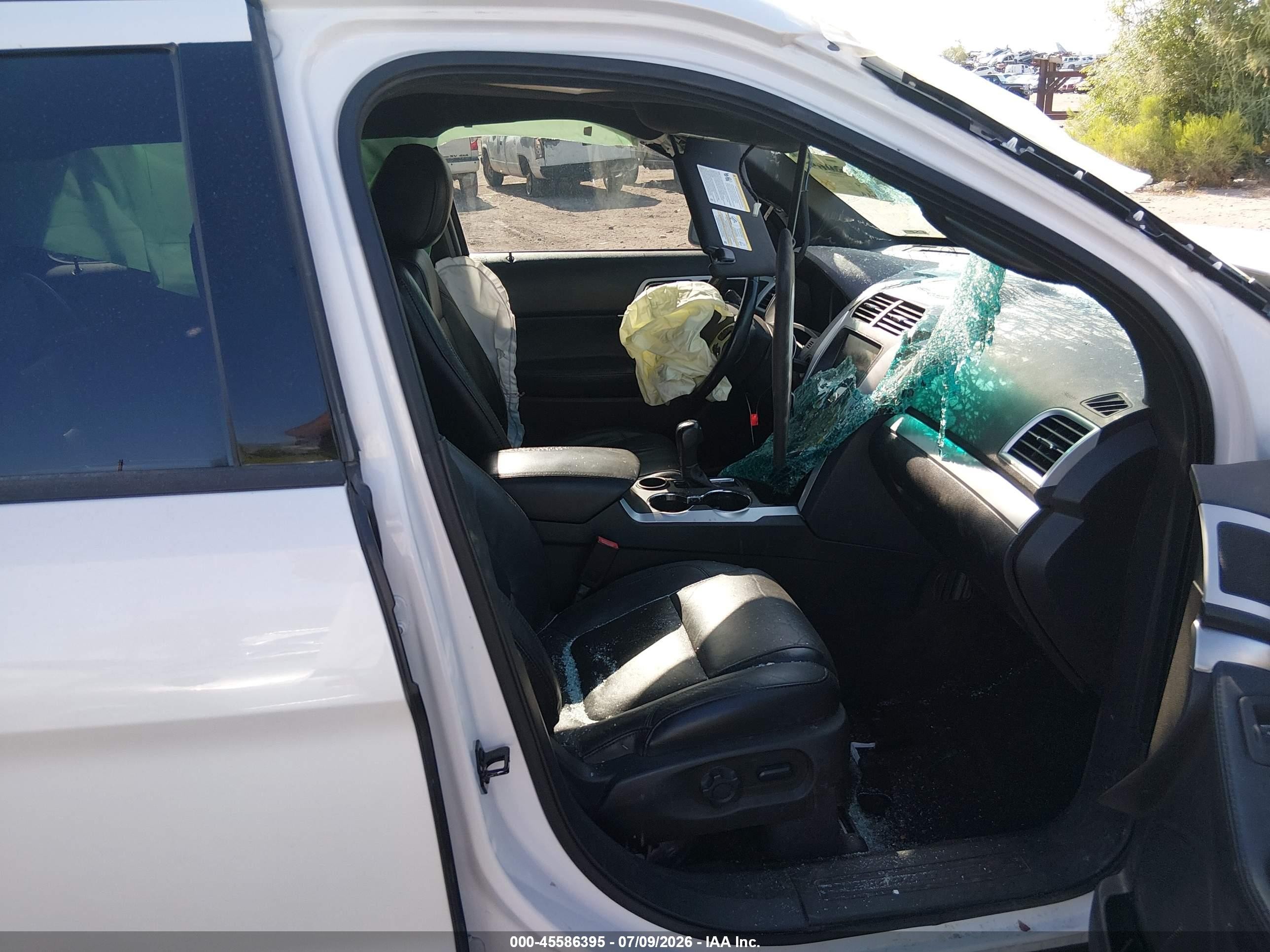 2015 Ford Explorer Xlt White vin: 1FM5K7D88FGC39865
