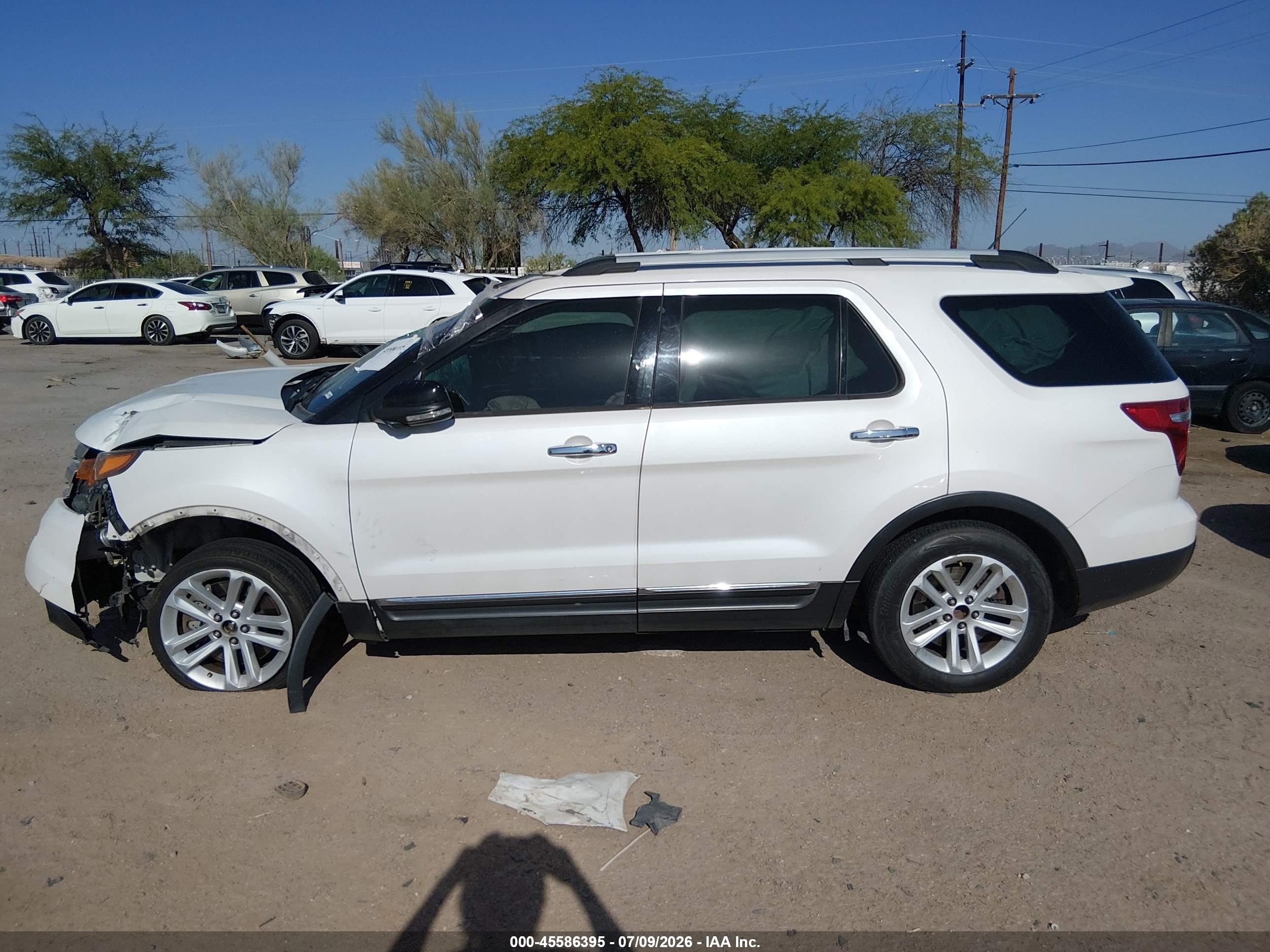 2015 Ford Explorer Xlt White vin: 1FM5K7D88FGC39865