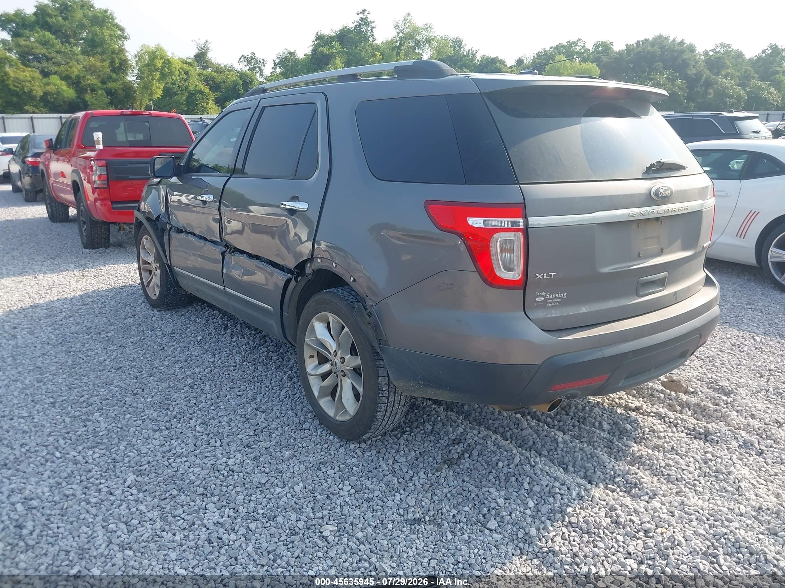 2013 Ford Explorer Xlt Серый vin: 1FM5K7D89DGA32950