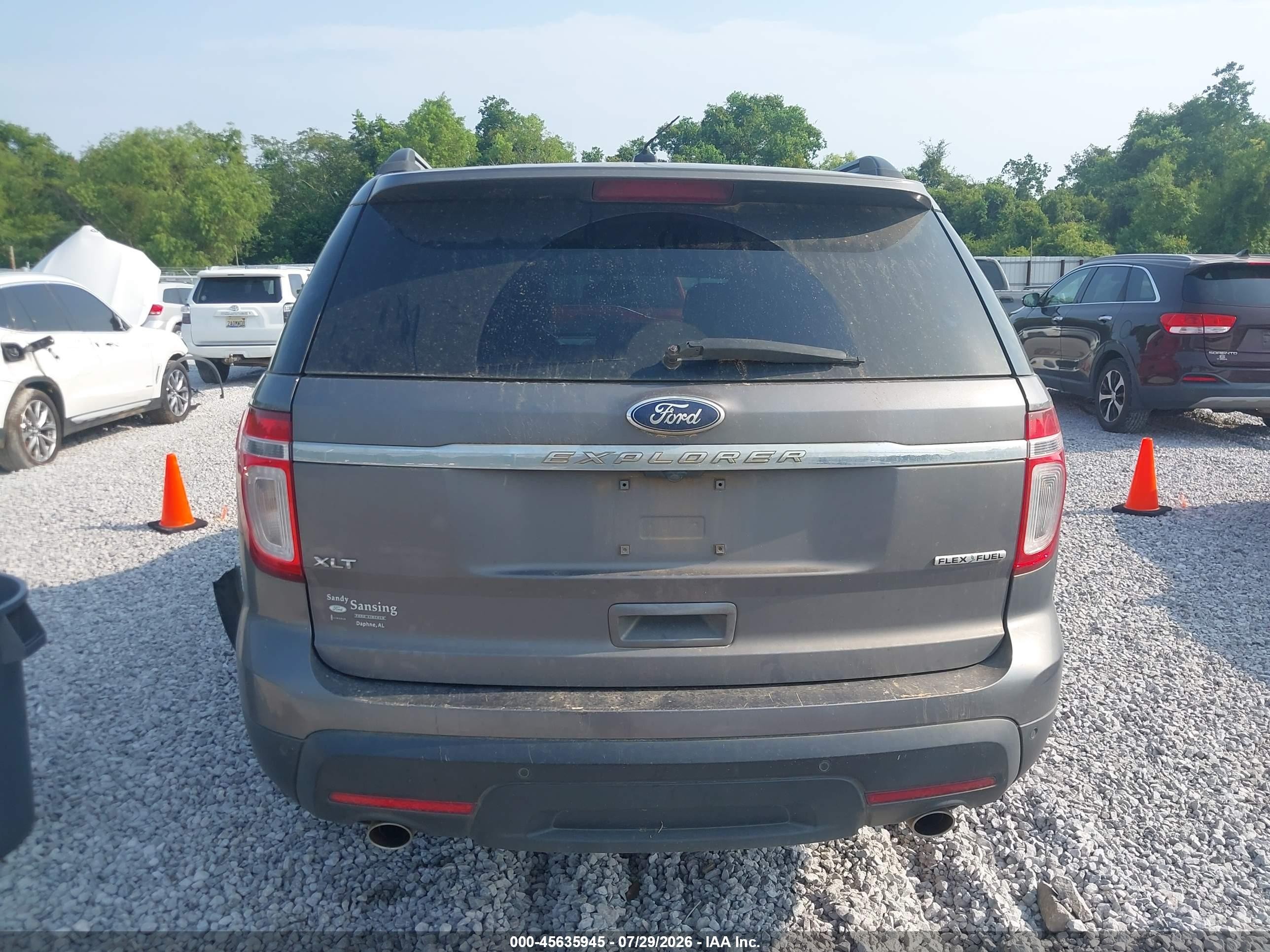 2013 Ford Explorer Xlt Серый vin: 1FM5K7D89DGA32950