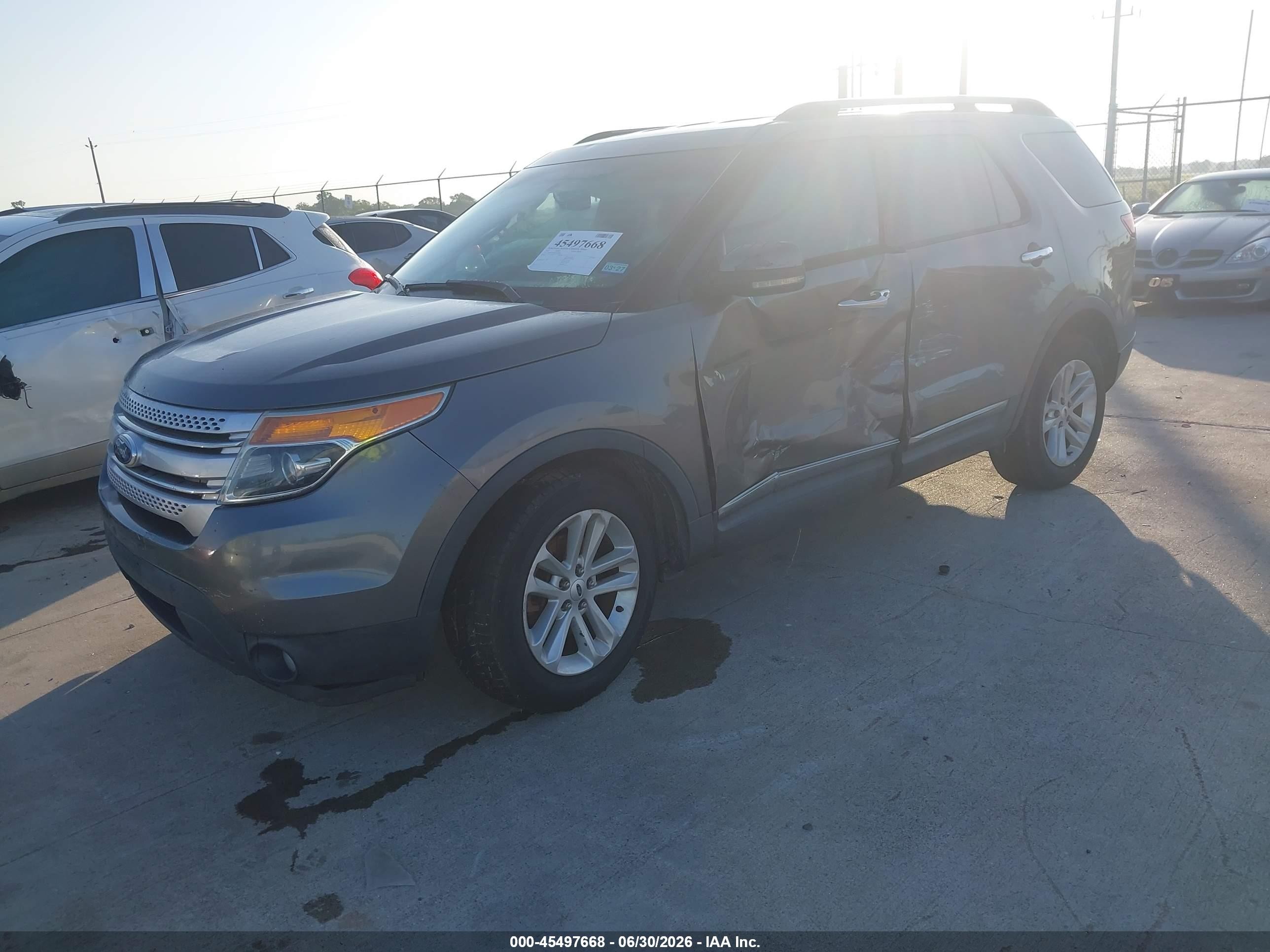 2013 Ford Explorer Xlt Gray vin: 1FM5K7D89DGA98236