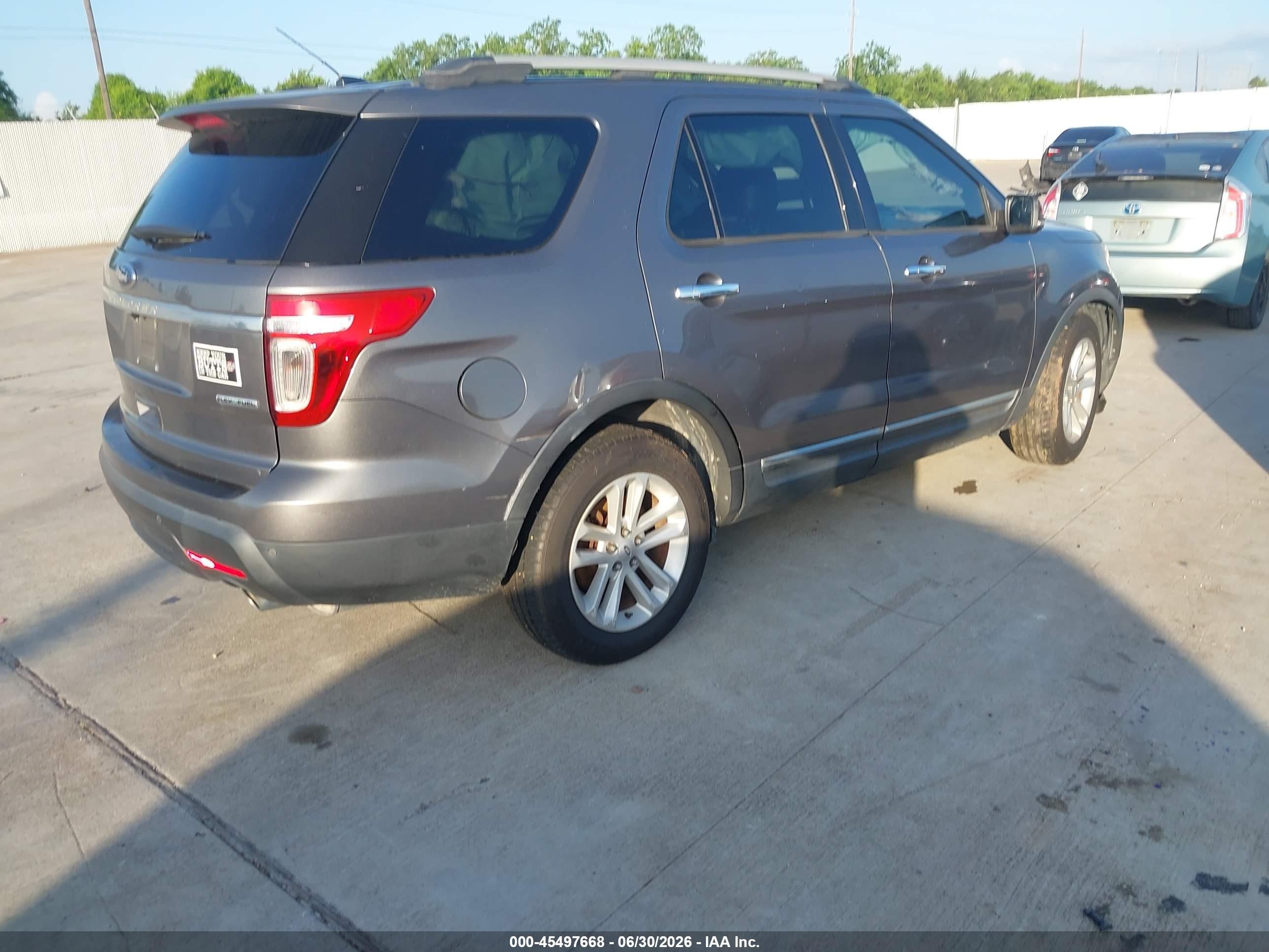 2013 Ford Explorer Xlt Gray vin: 1FM5K7D89DGA98236
