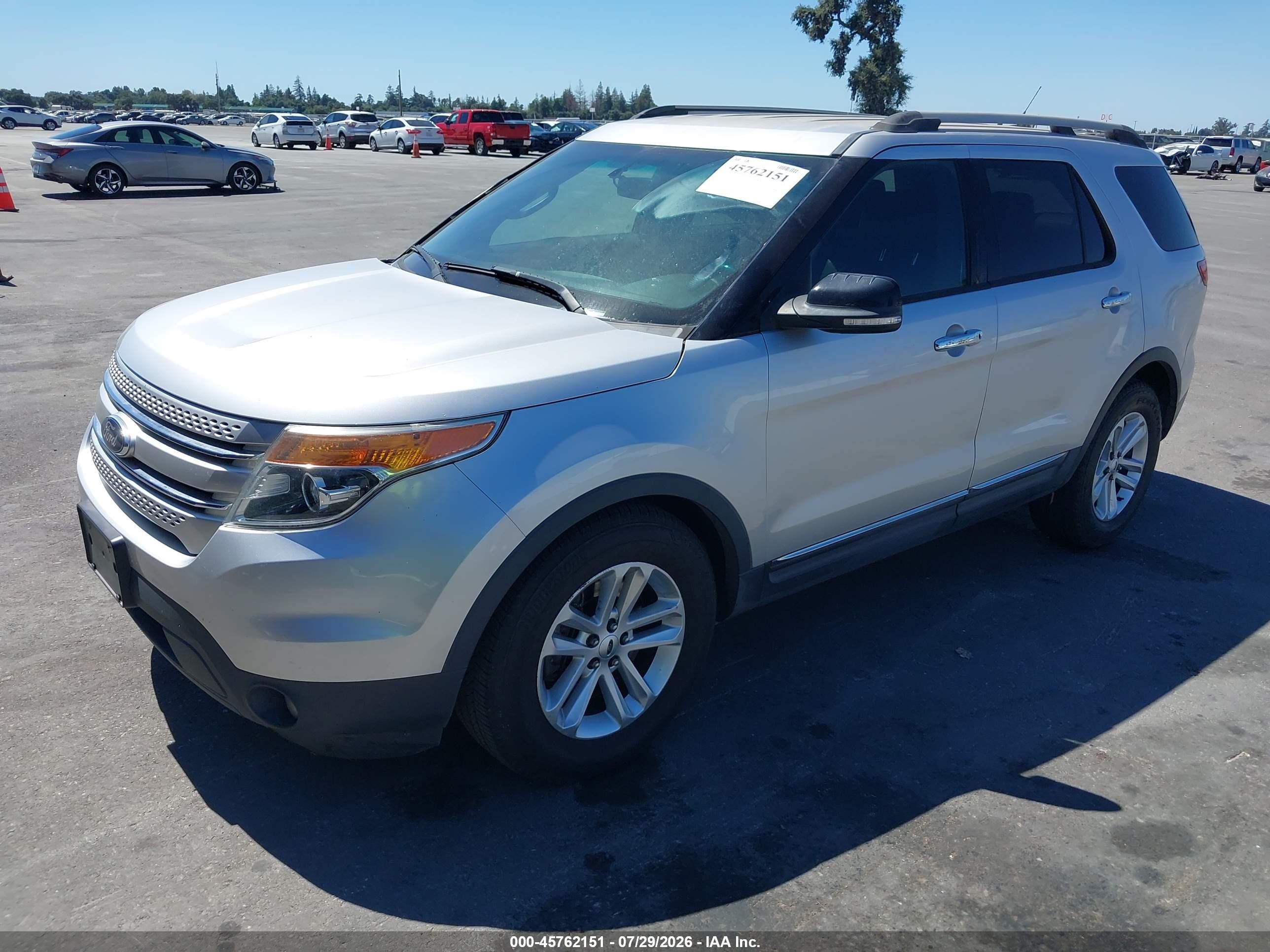 2013 Ford Explorer Xlt Silver vin: 1FM5K7D89DGB60508