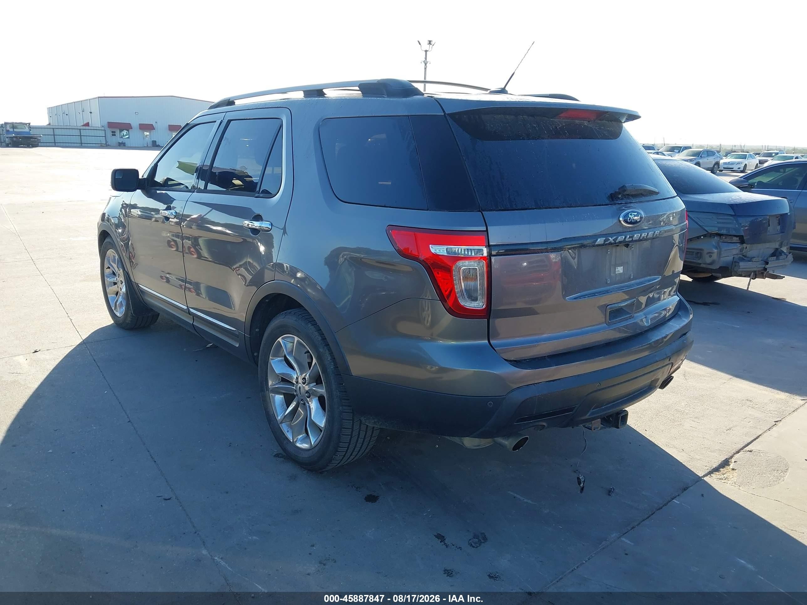2013 Ford Explorer Xlt Серый vin: 1FM5K7D89DGC29262