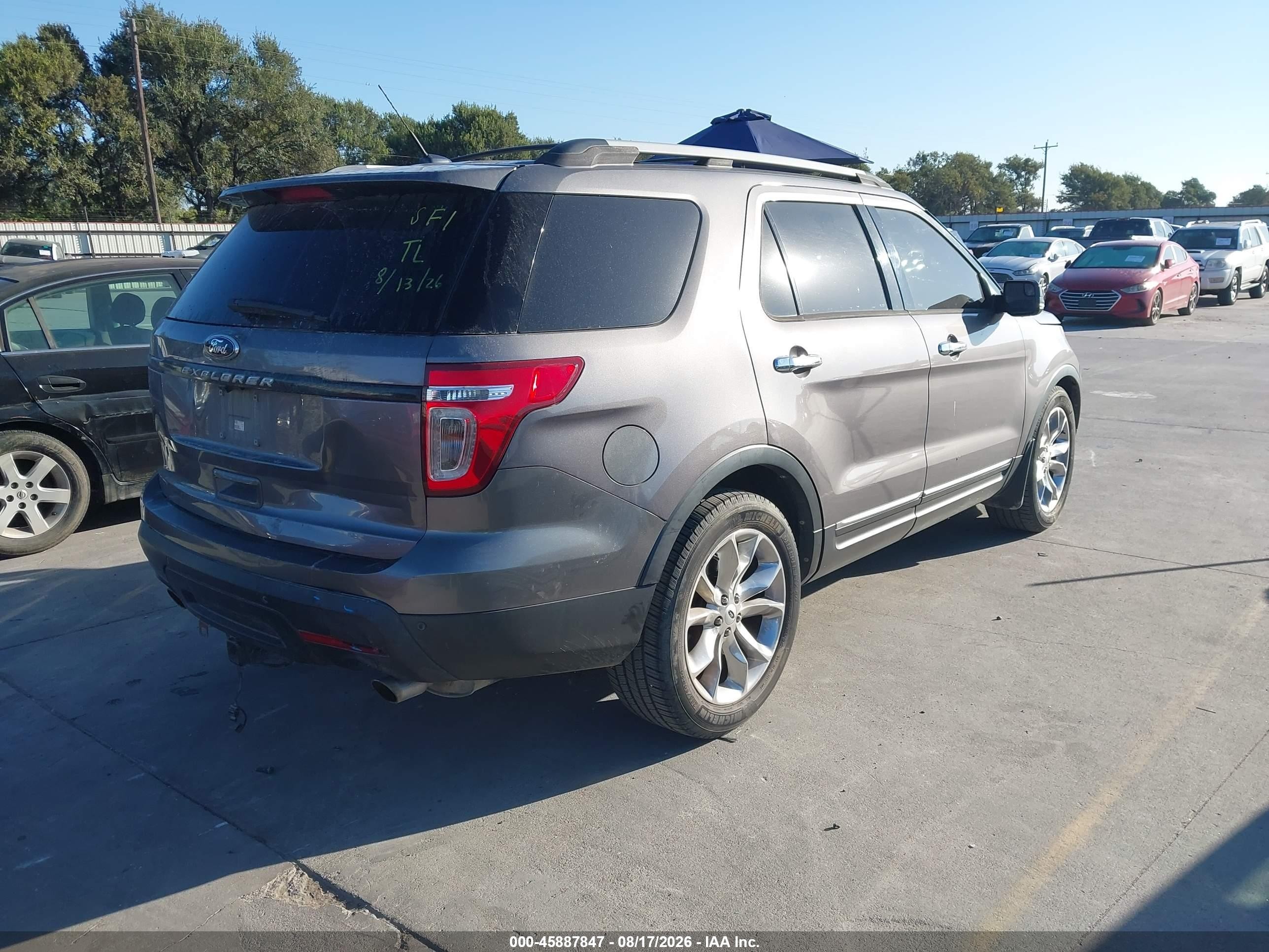 2013 Ford Explorer Xlt Серый vin: 1FM5K7D89DGC29262