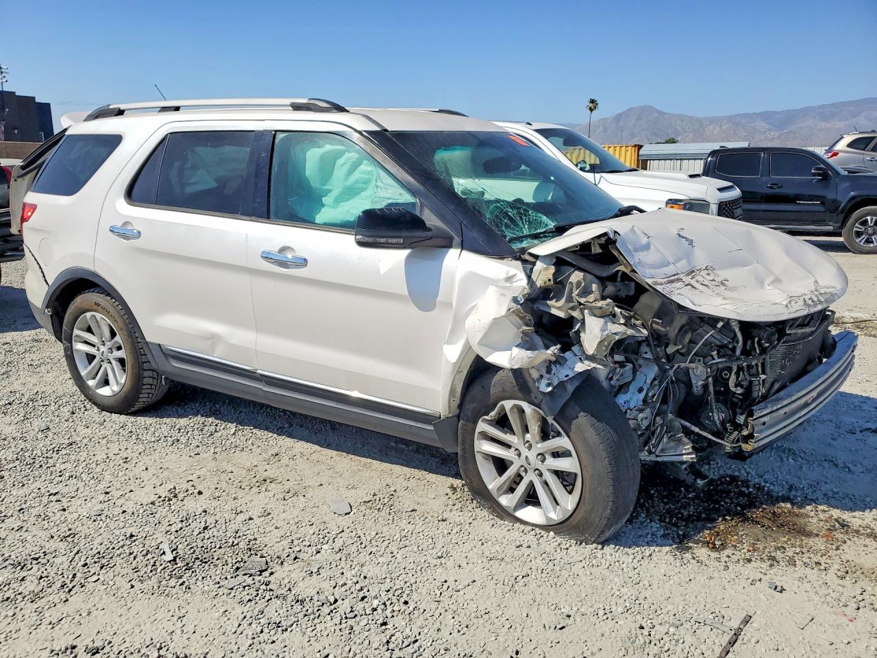 2013 Ford Explorer Xlt Белый vin: 1FM5K7D89DGC29908