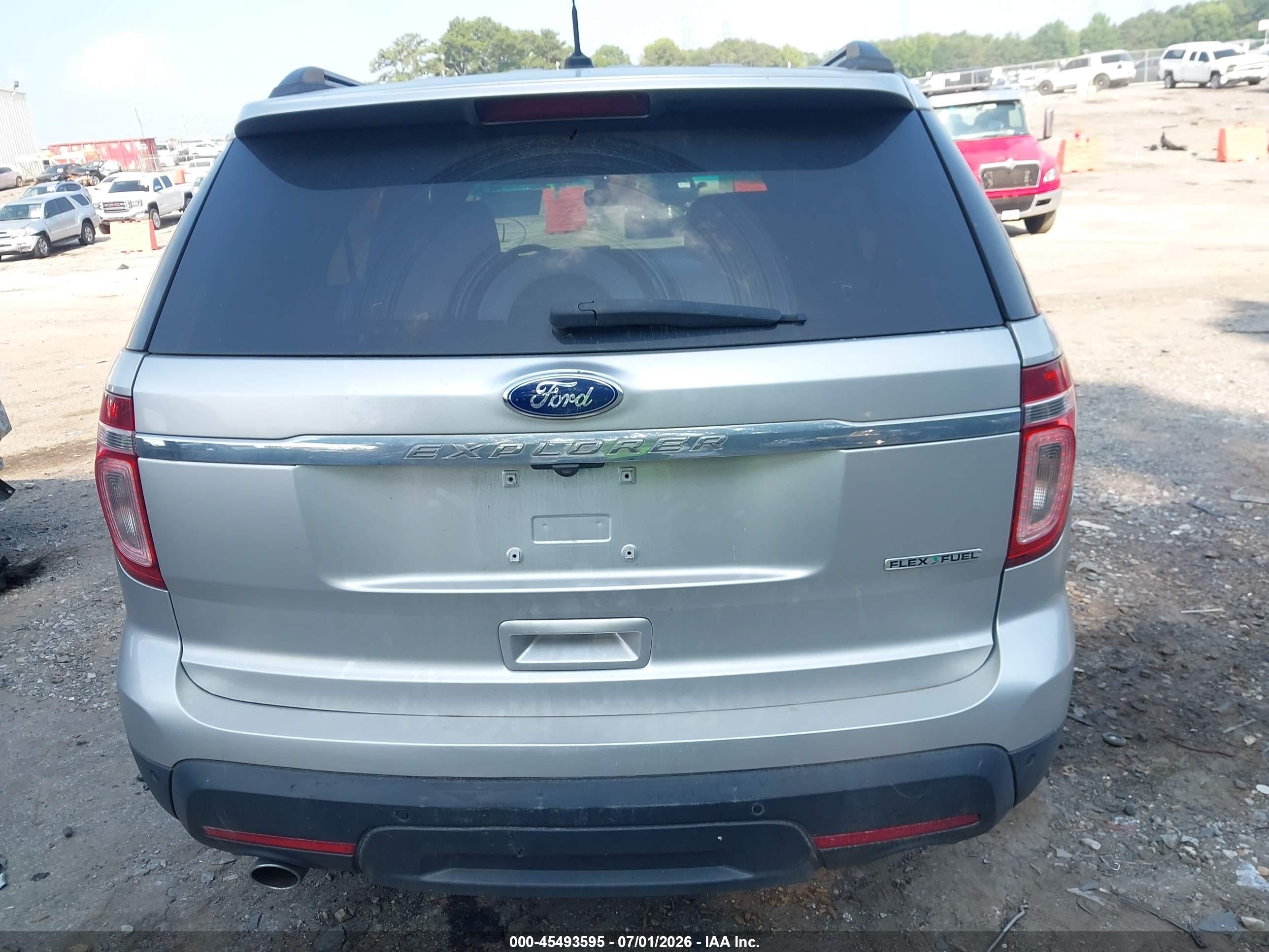 2013 Ford Explorer Xlt Silver vin: 1FM5K7D89DGC77733