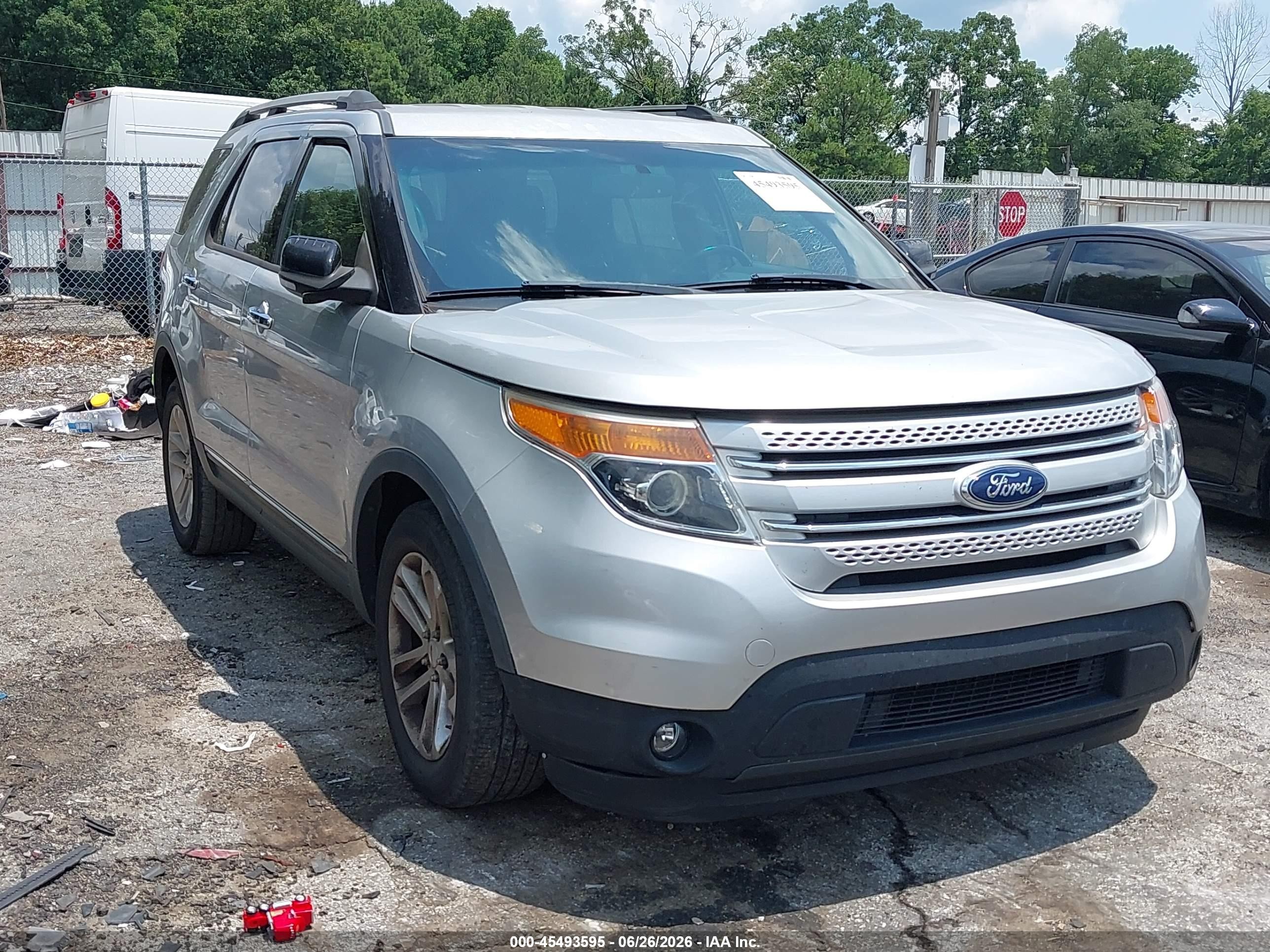 2013 Ford Explorer Xlt Silver vin: 1FM5K7D89DGC77733