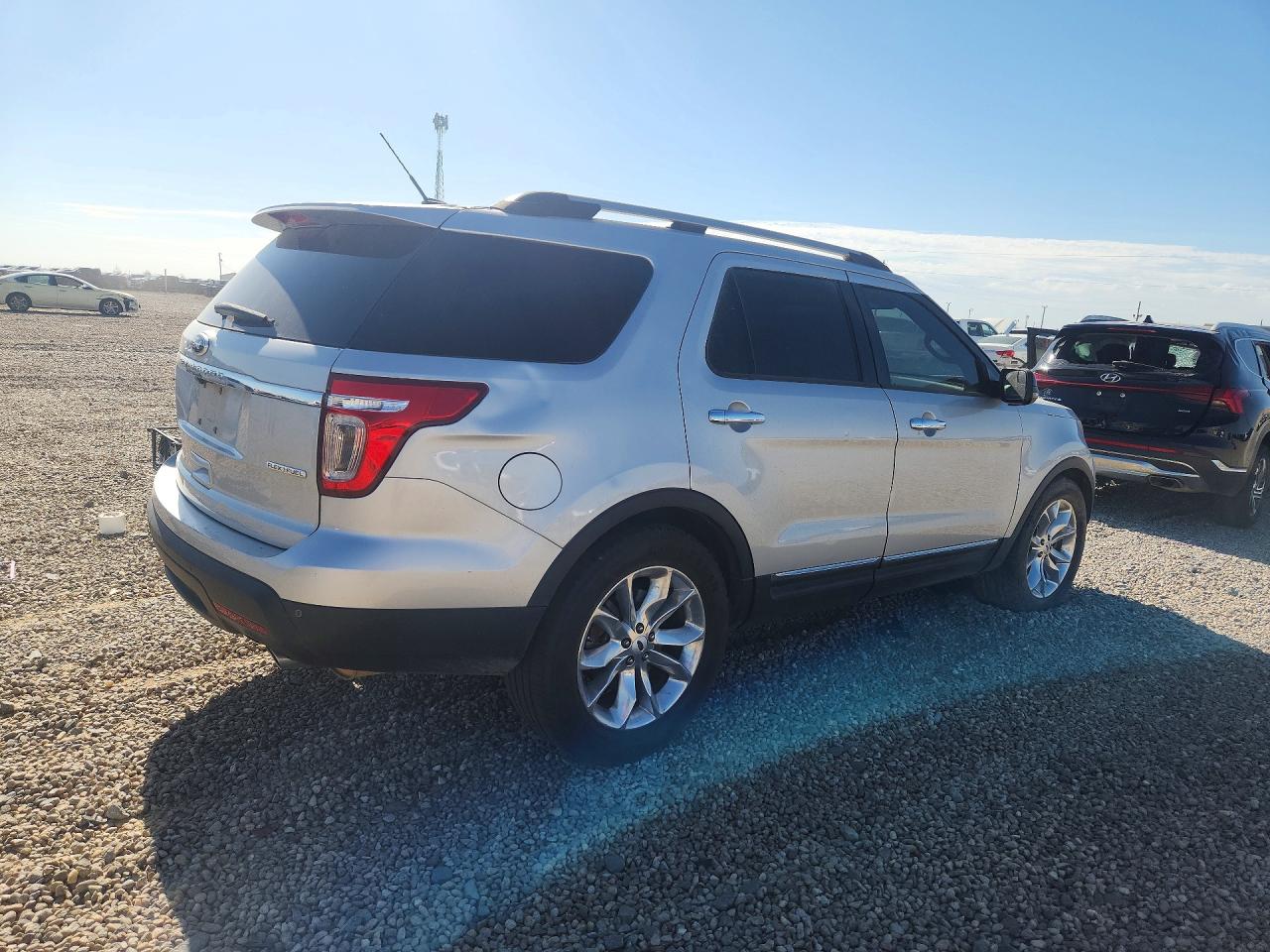 2014 Ford Explorer Xlt Silver vin: 1FM5K7D89EGA17494