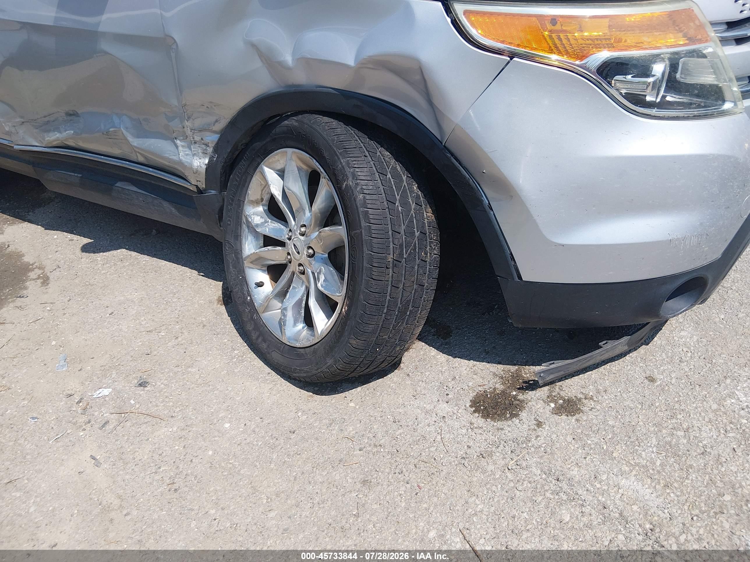 2014 Ford Explorer Xlt Silver vin: 1FM5K7D89EGA58062