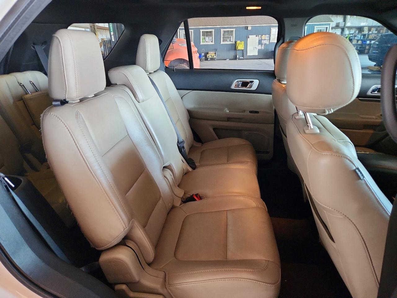 2014 Ford Explorer Xlt White vin: 1FM5K7D89EGA63696