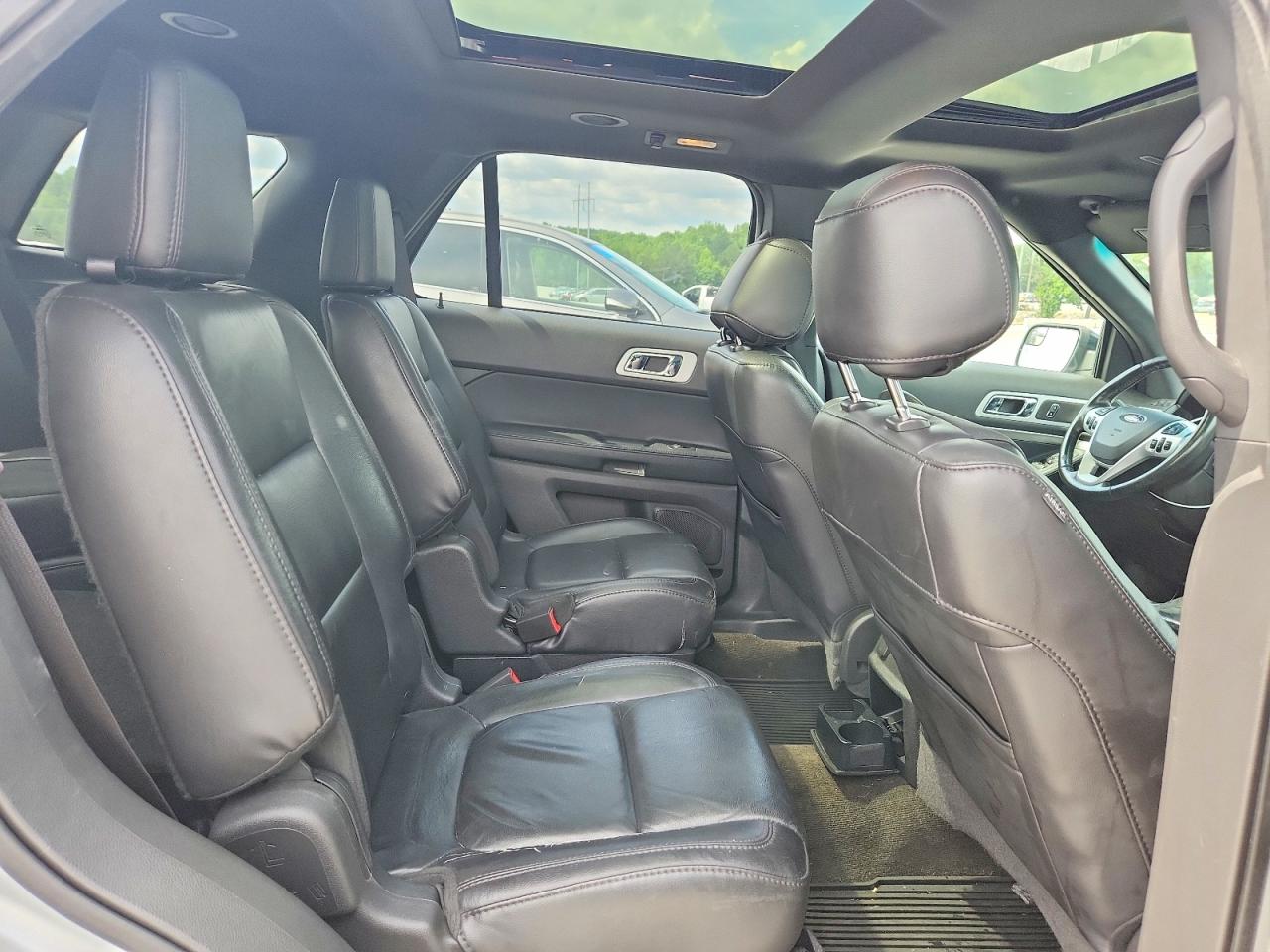 2014 Ford Explorer Xlt Silver vin: 1FM5K7D89EGA85651