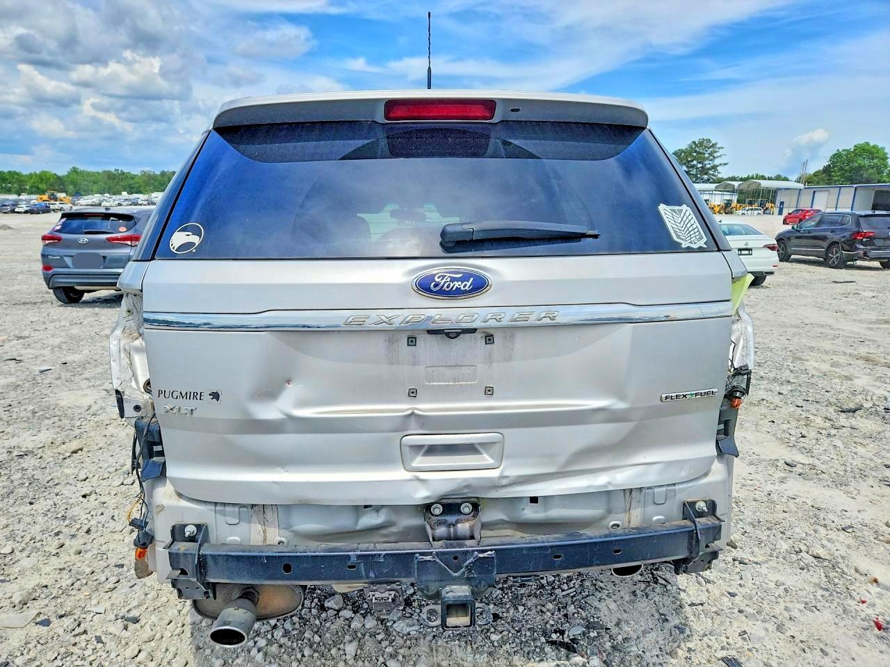2014 Ford Explorer Xlt Silver vin: 1FM5K7D89EGA85651