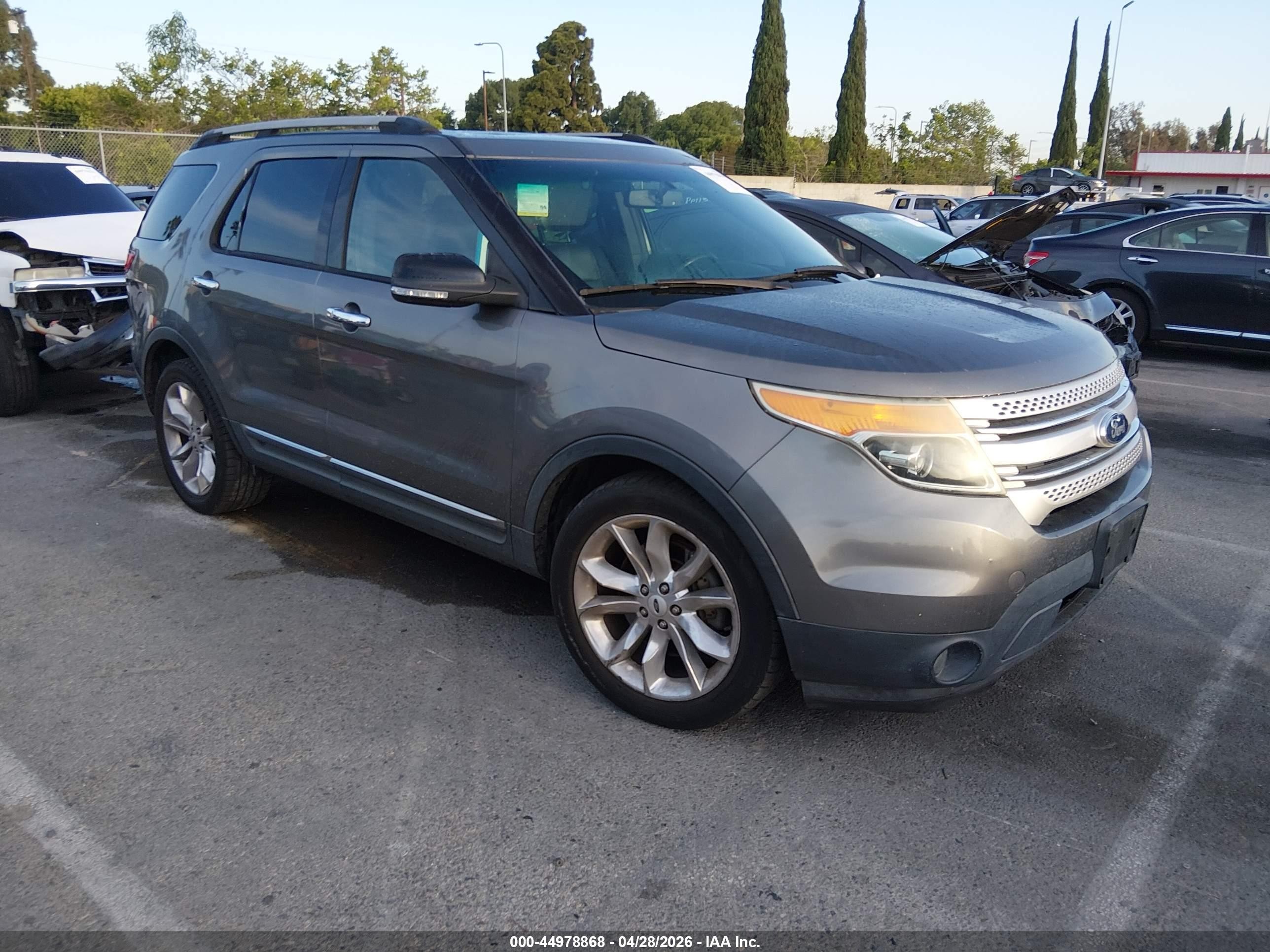 2014 Ford Explorer Xlt Gray vin: 1FM5K7D89EGB19216