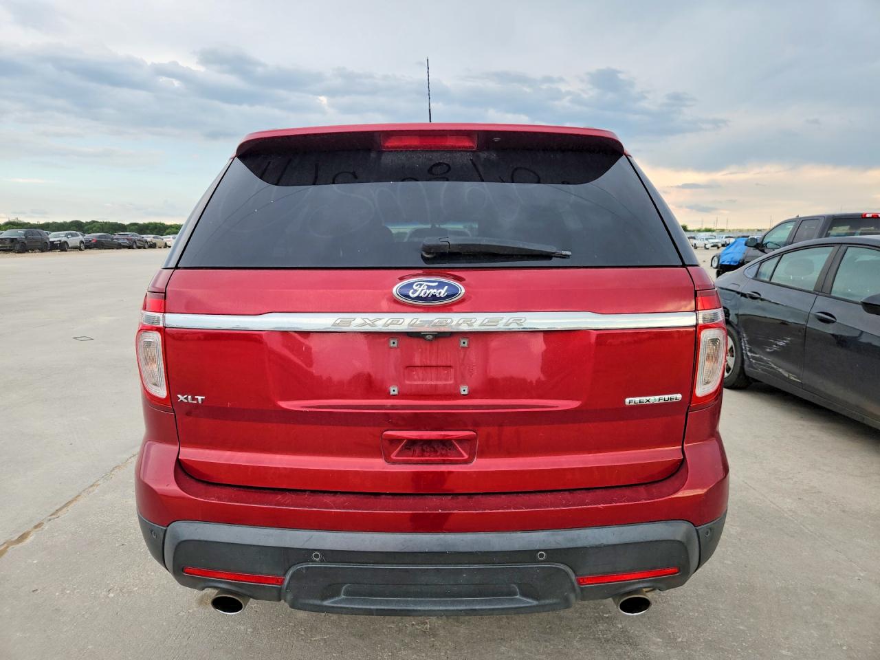 2014 Ford Explorer Xlt White vin: 1FM5K7D89EGB34847
