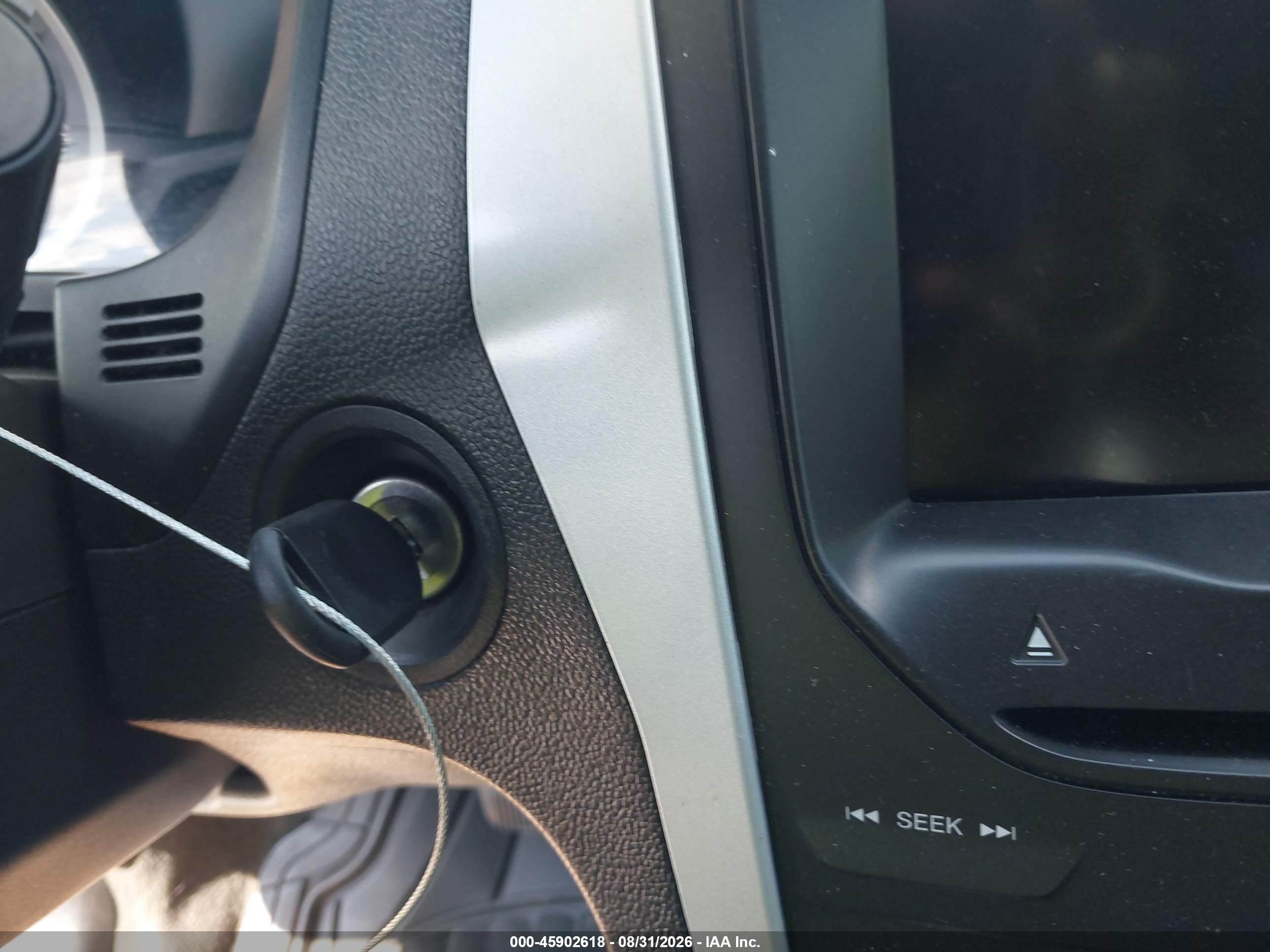 2014 Ford Explorer Xlt Белый vin: 1FM5K7D89EGB51602