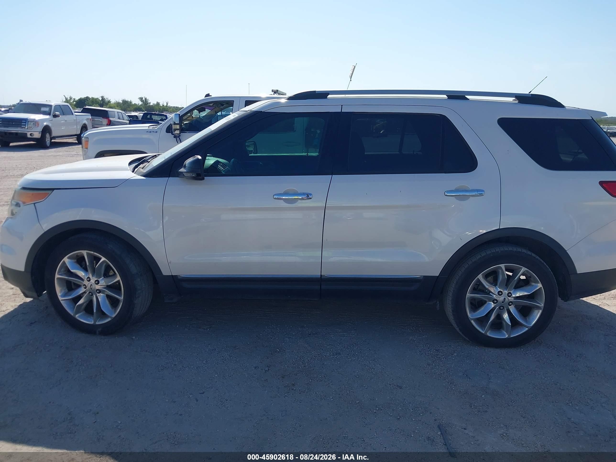 2014 Ford Explorer Xlt Белый vin: 1FM5K7D89EGB51602