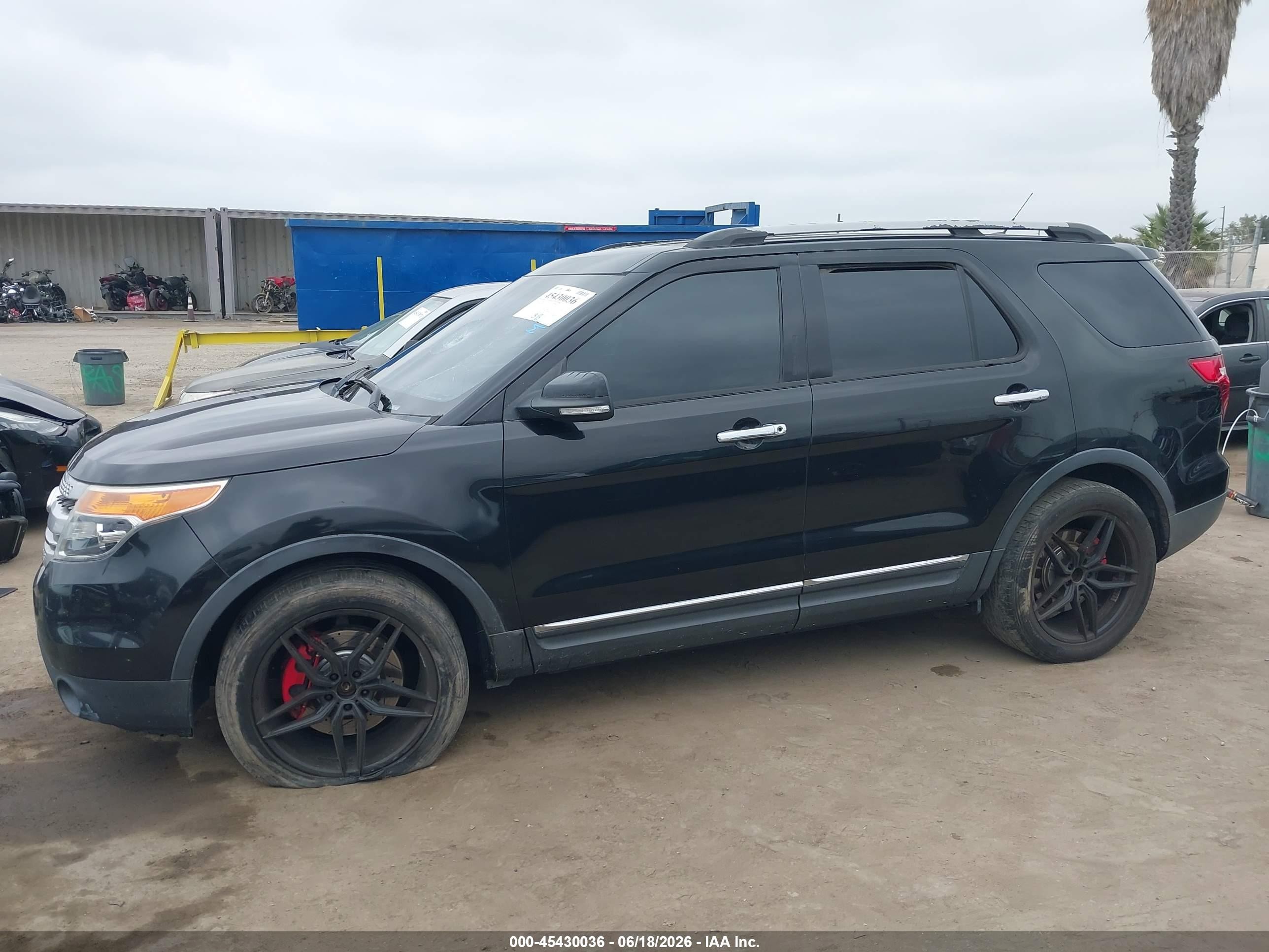 2014 Ford Explorer Xlt Черный vin: 1FM5K7D89EGB84602