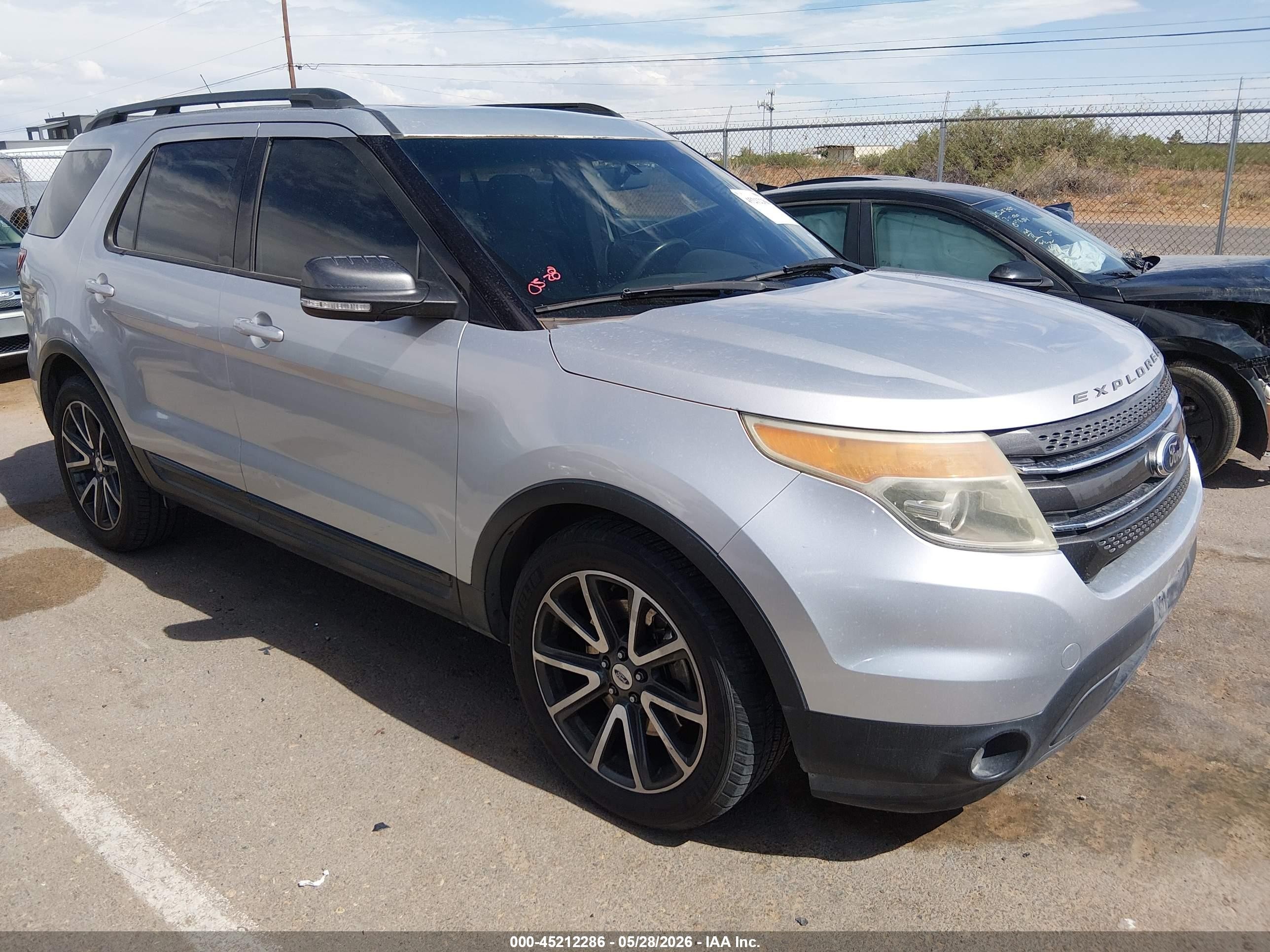 2015 Ford Explorer Xlt Gray vin: 1FM5K7D89FGA13821