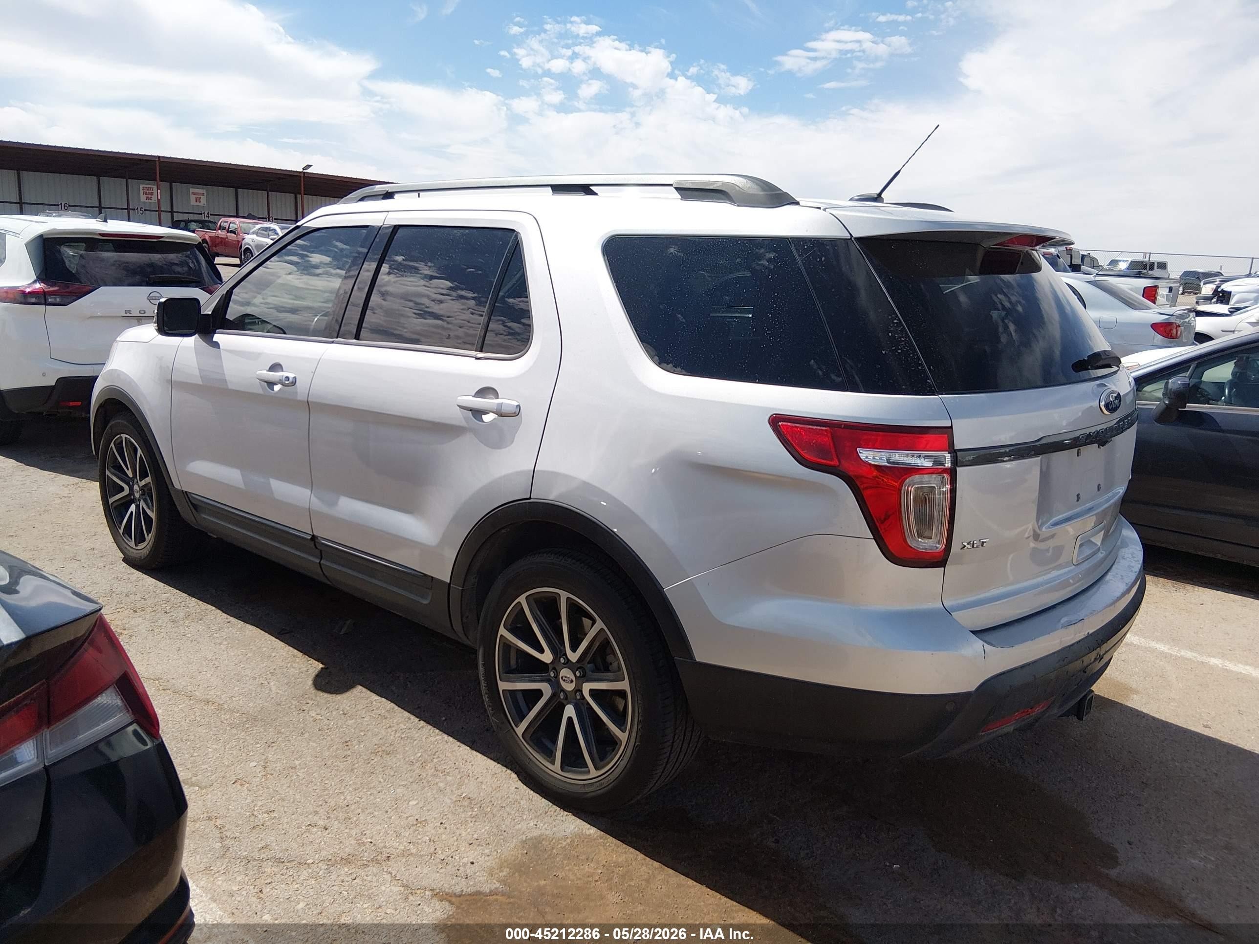 2015 Ford Explorer Xlt Gray vin: 1FM5K7D89FGA13821