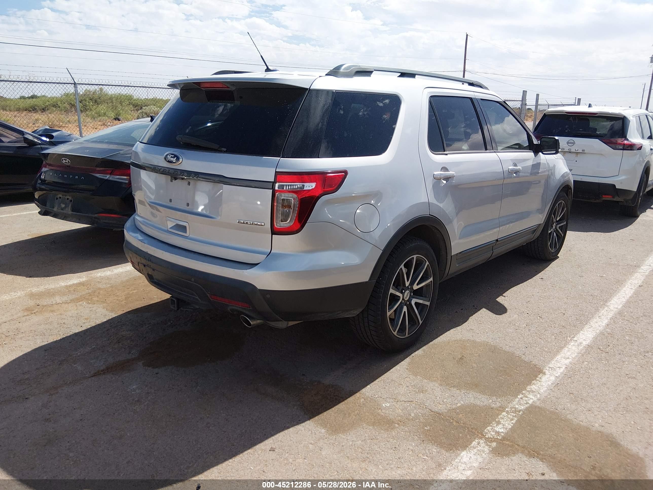 2015 Ford Explorer Xlt Gray vin: 1FM5K7D89FGA13821