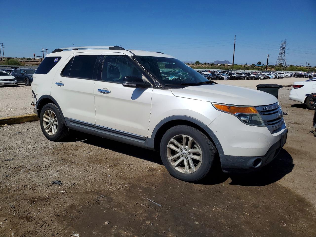 2015 Ford Explorer Xlt Белый vin: 1FM5K7D89FGA20249